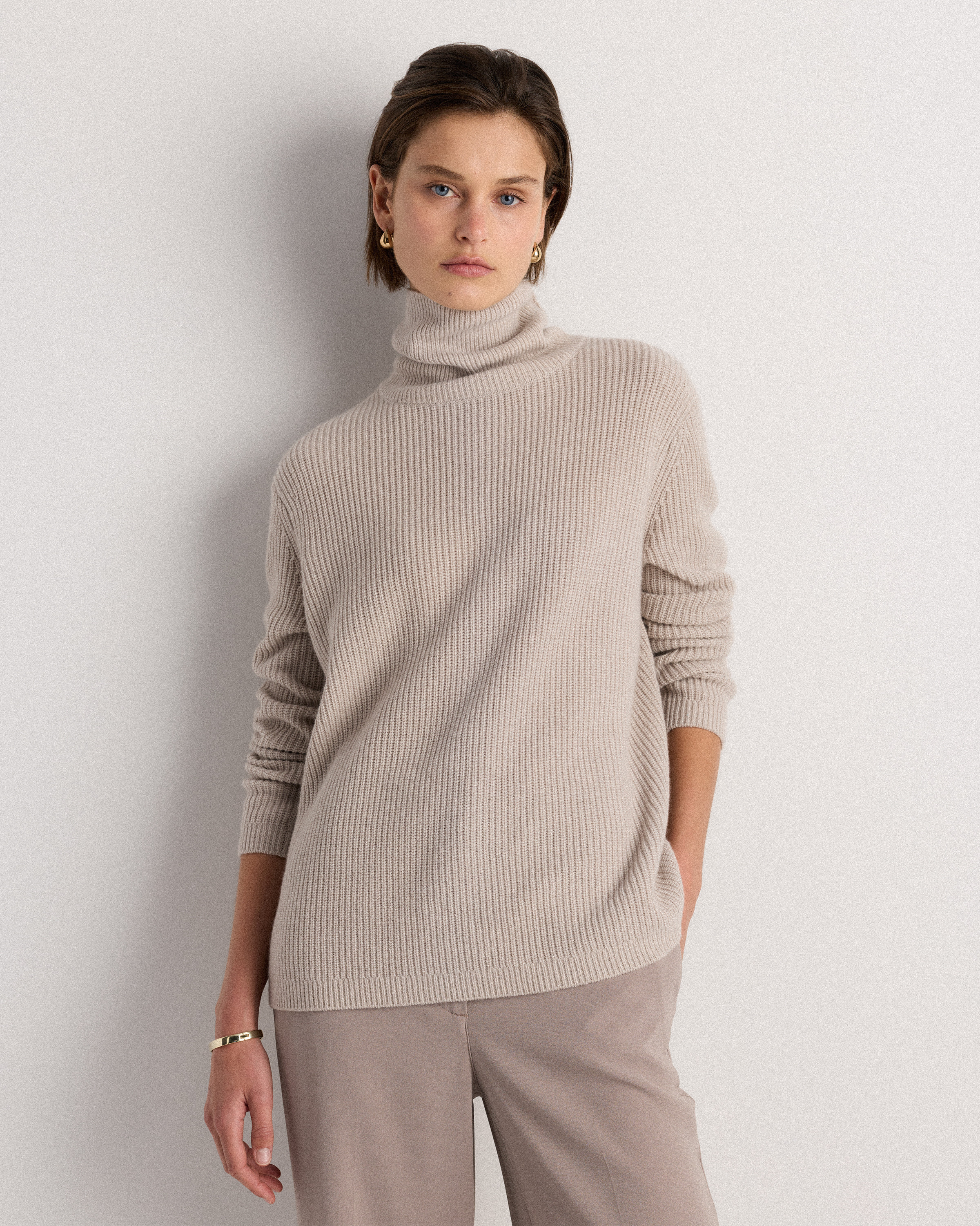 Quince | Women's Mongolian Cashmere Fisherman Turtleneck Sweater in Heather Cloud Beige, Size XL | Quince