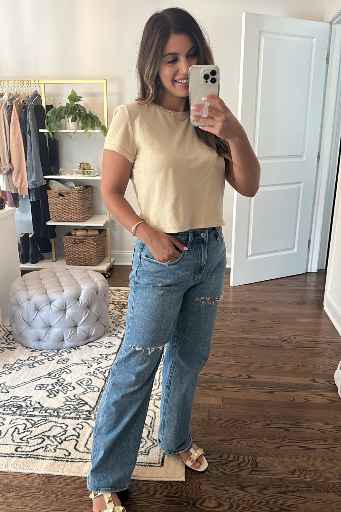 @target $10 top and my fav @abercrombie jeans! 

#LTKSeasonal #LTKsalealert #LTKstyletip