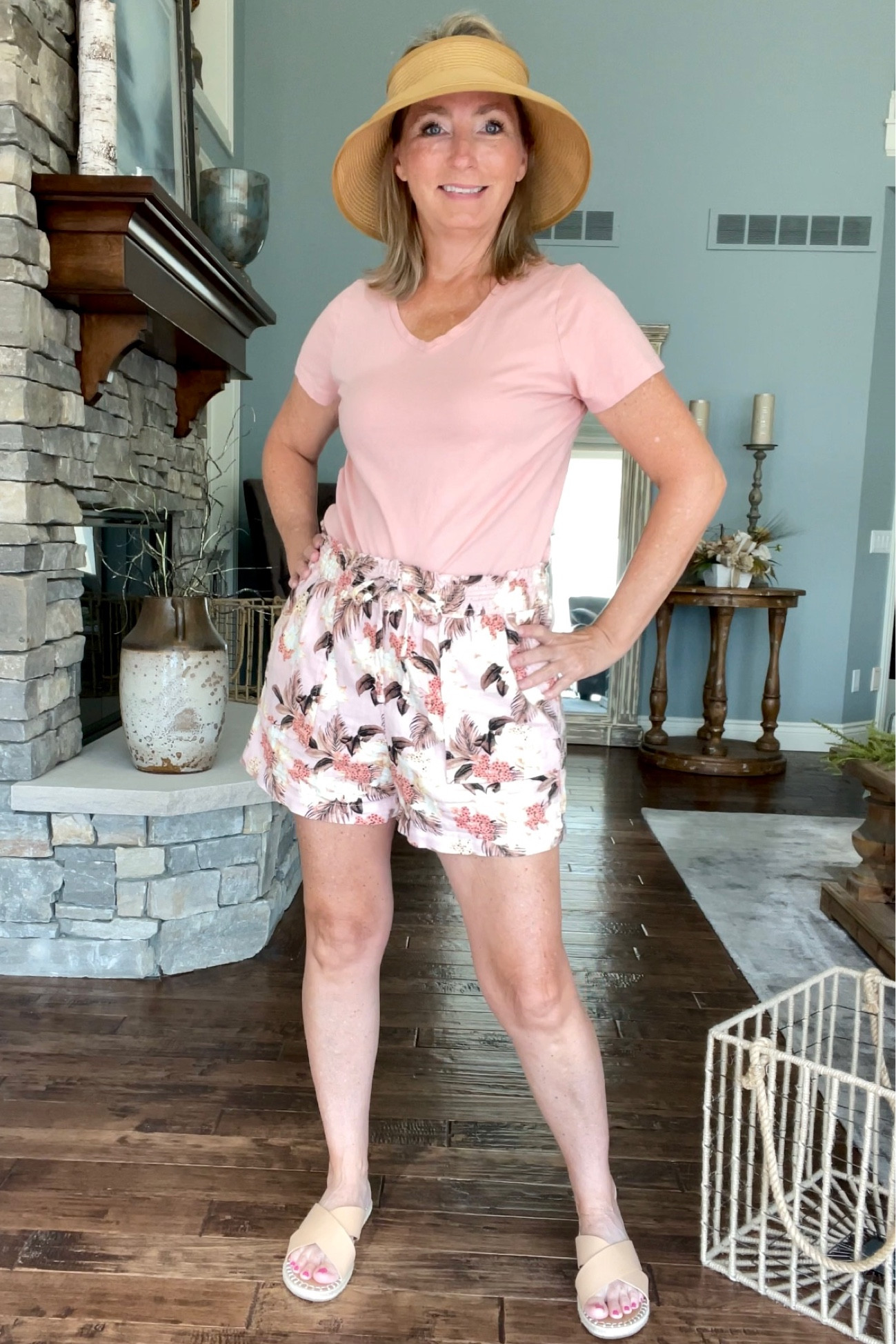 #WalmartPartner  This is another cute outfit from #WalmartFashion that is perfect for those days where you want to be casual but still look put together. The pants are a linen floral design and I paired it with my favorite Walmart T-shirts and this fun visor that is perfect for keeping your face shaded in the summer heat  