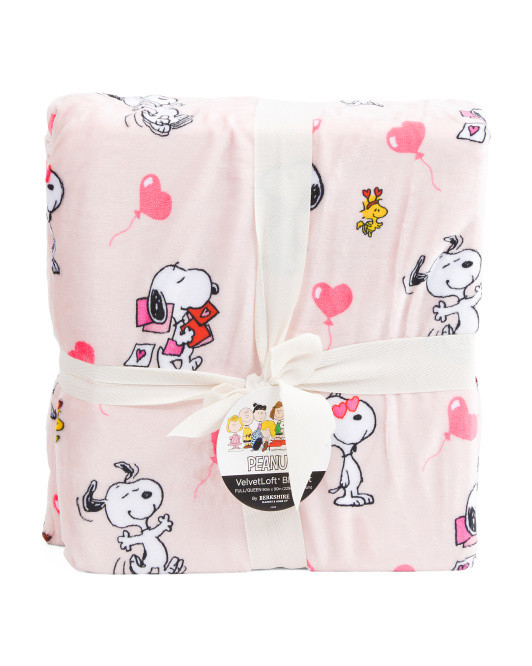Snoopy Valentine Balloons Blanket | TJ Maxx