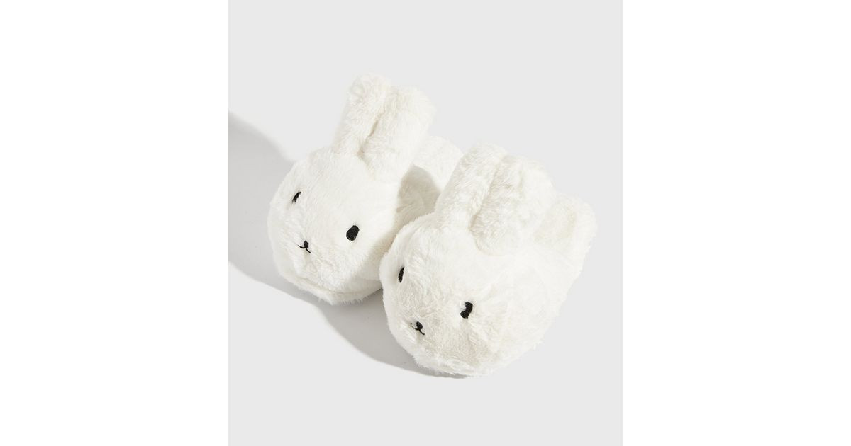 Skinnydip White Faux Fur Bunny Slippers | New Look | New Look (UK)
