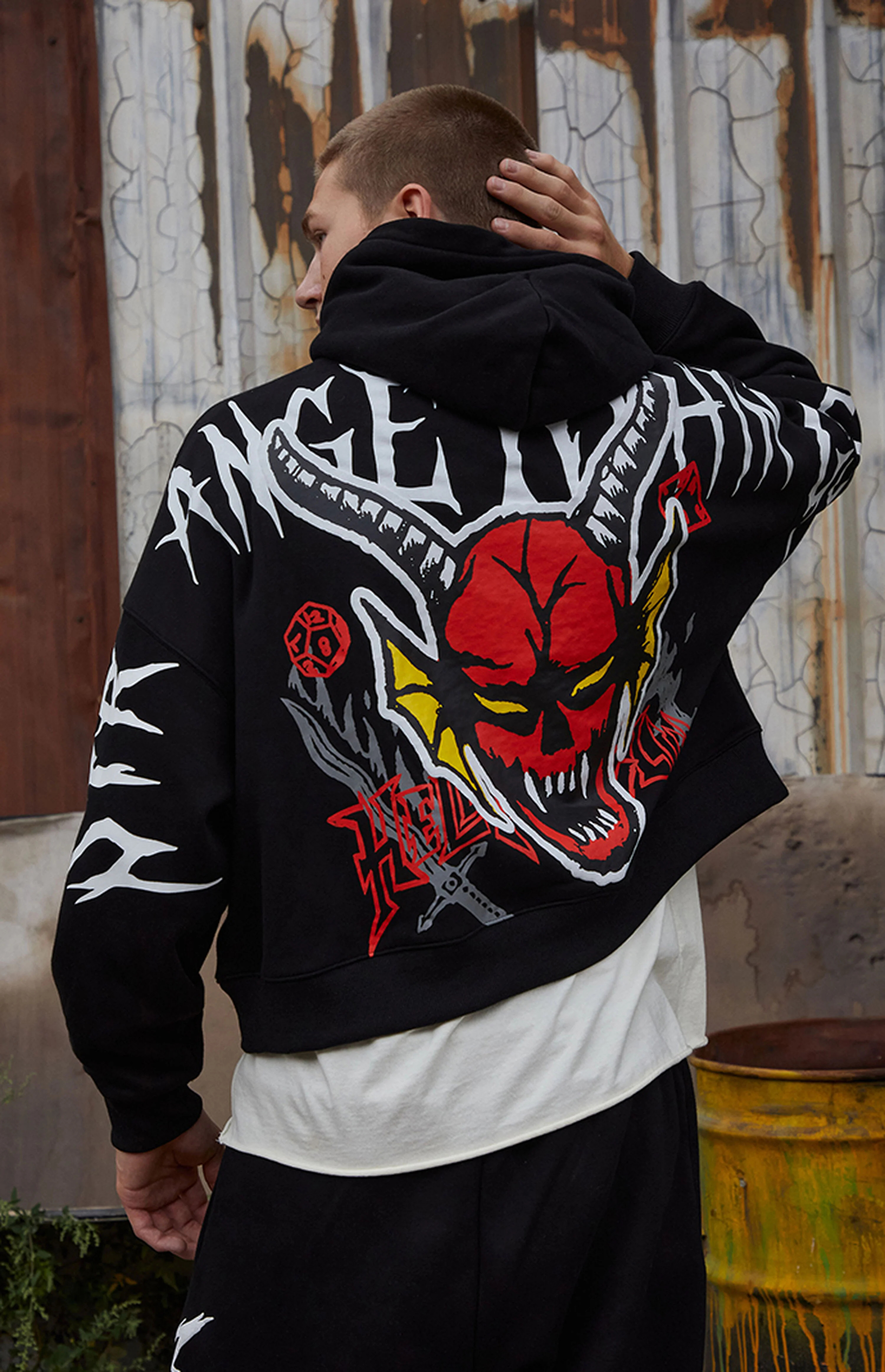Netflix x Stranger Things Black Hellfire Club Cropped Hoodie | PacSun