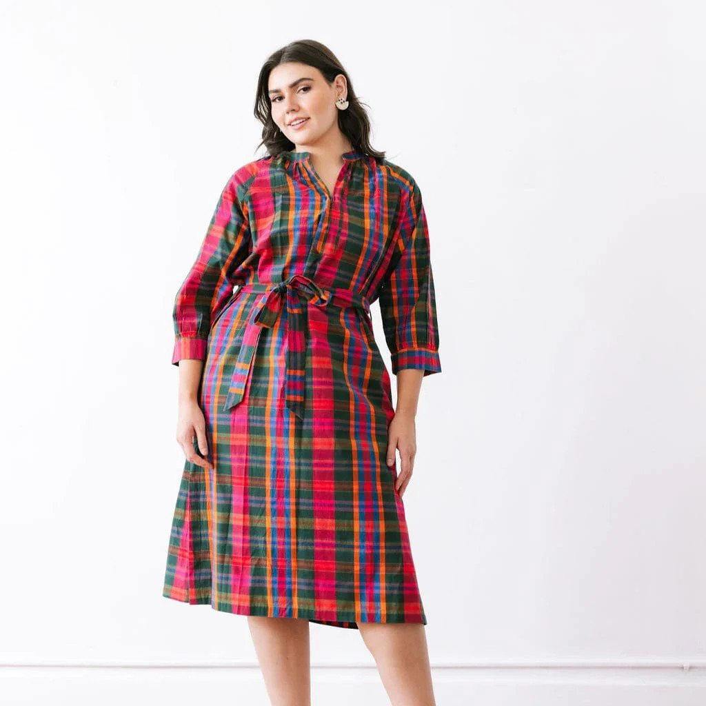 Que Paso Plaid Tejate Dress | Sunshine Tienda