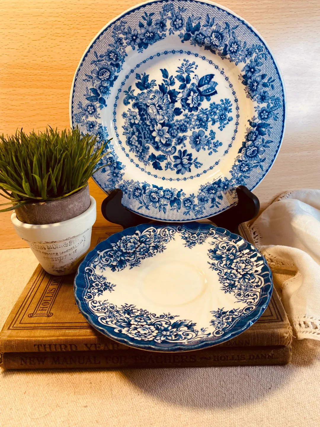 Pair of Blue and White Mismatched Floral Plates Display Plates Gallery Wall Wall Decor Plate Rack... | Etsy (US)