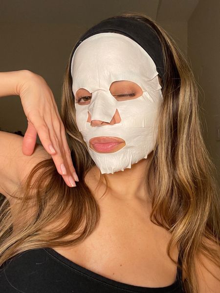 the most hydrating and comfortable face mask i’ve ever used!!

sephora 
sephora sale
sephora spring sale
skincare 
summer essentials 


#LTKBeautySale #LTKbeauty #LTKGiftGuide