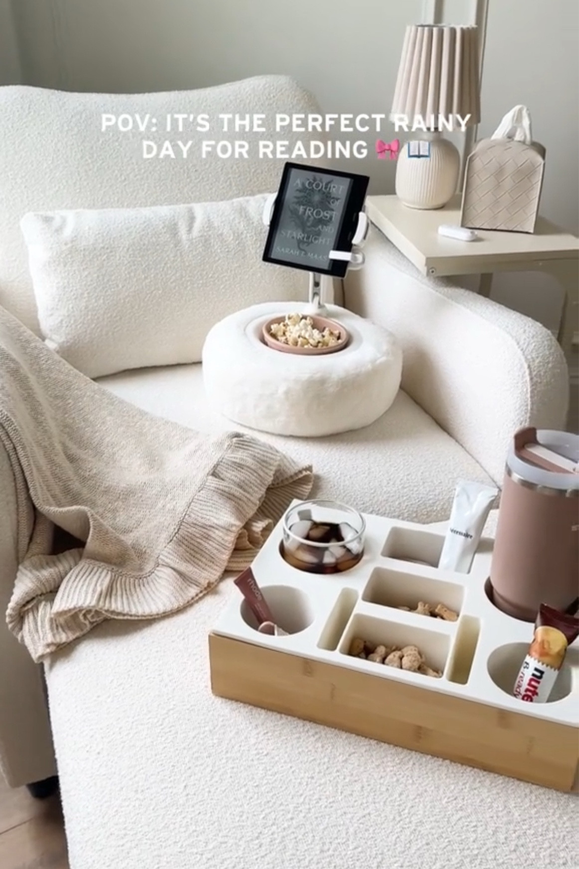 The perfect set up for a rainy day.

Reading your faves book in the most comfy way with these Amazon finds


#amazonfinds #amazonmusthaves
#amazonhomefinds #booktok #readingnook #rainydayreading