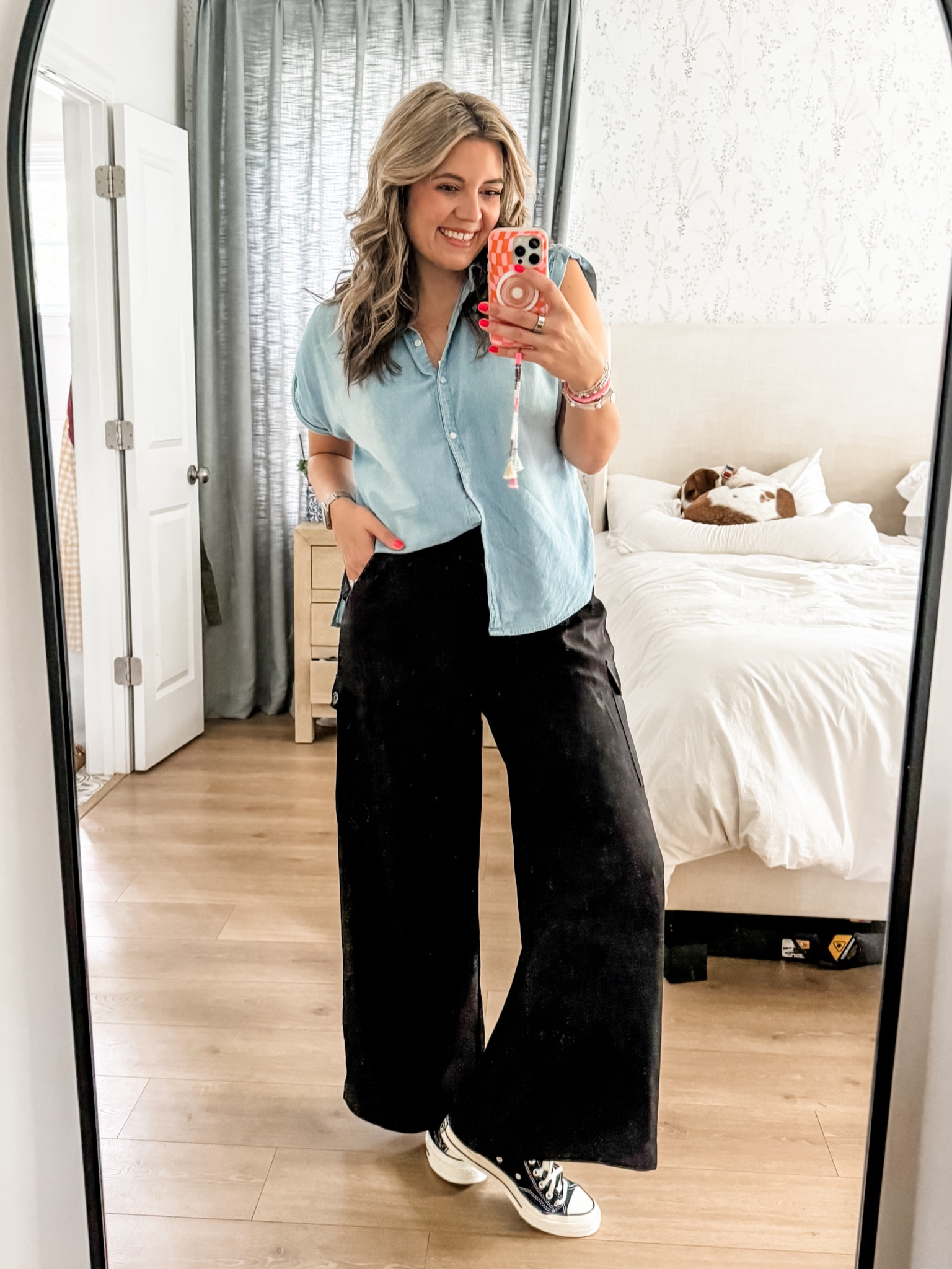 Todays ootd! Fall outfit if the day with chambray top + cargo trouser pants! Both tts. 

#LTKFindsUnder100 #LTKFindsUnder50