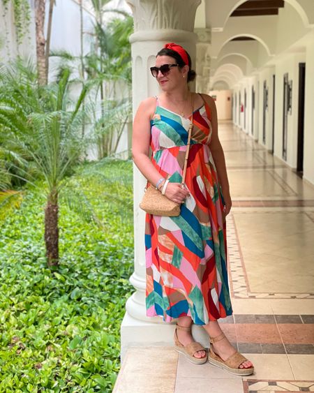 This dress gave all the resort vibes without being a palm print. I’m in a large  

#LTKunder50 #LTKSeasonal #LTKtravel