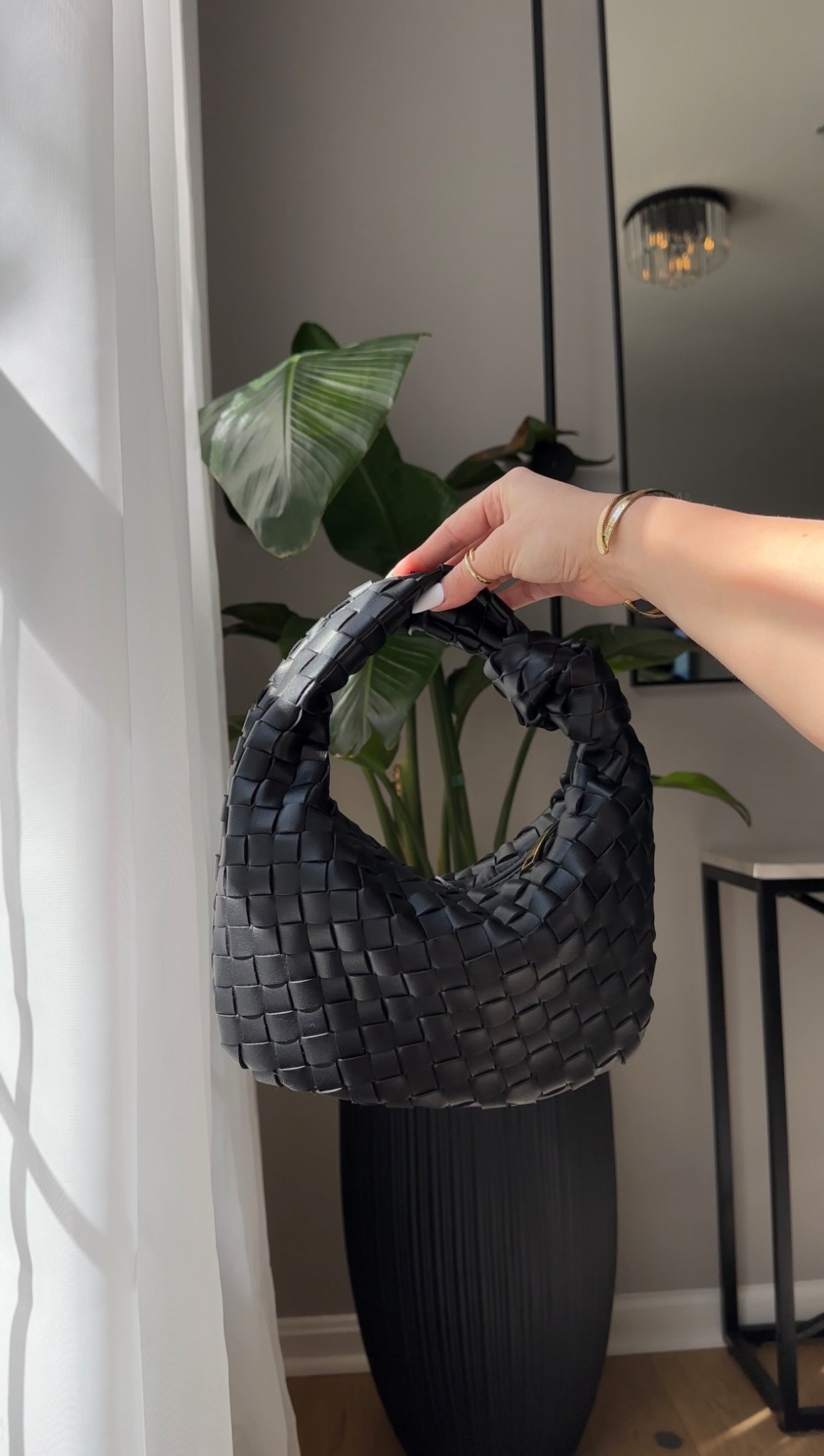 The perfect handbag without the price tag!

#LTKSaleAlert #LTKStyleTip #LTKFindsUnder50