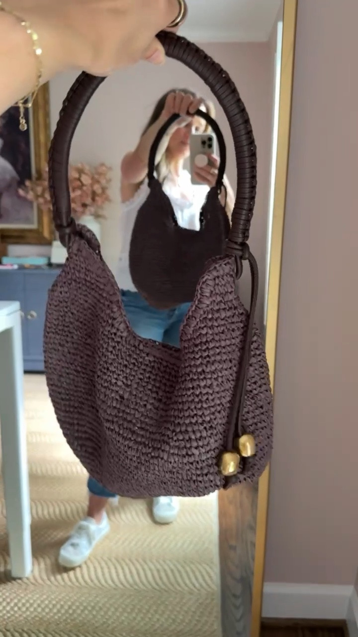 Love this cute little bag- such a fun size!! Use code LTK20 for 20% off almost everything at Madewell!

#LTKStyleTip #LTKItBag #LTKxMadewell