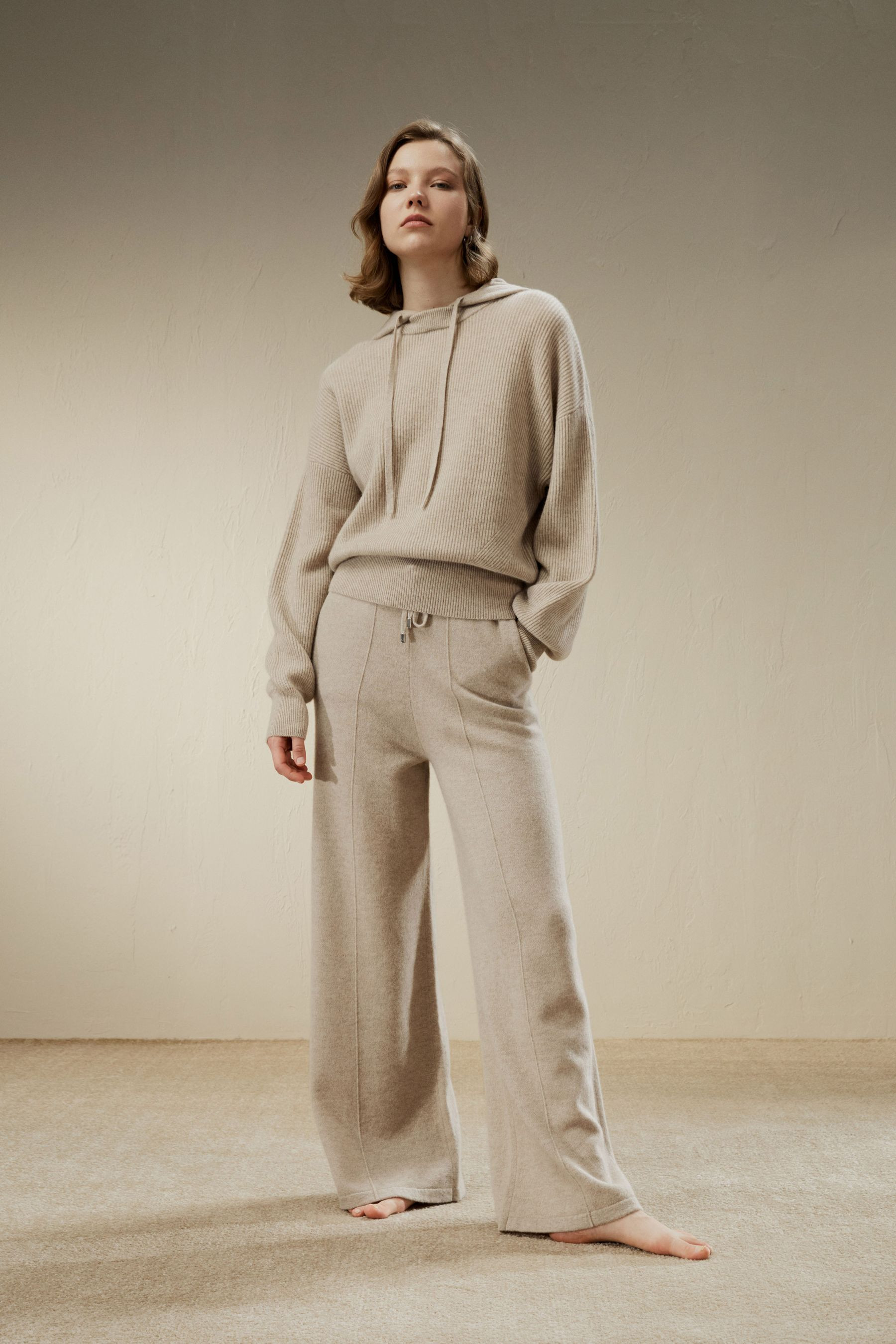 Fluid Cashmere Sweatpants | LILYSILK