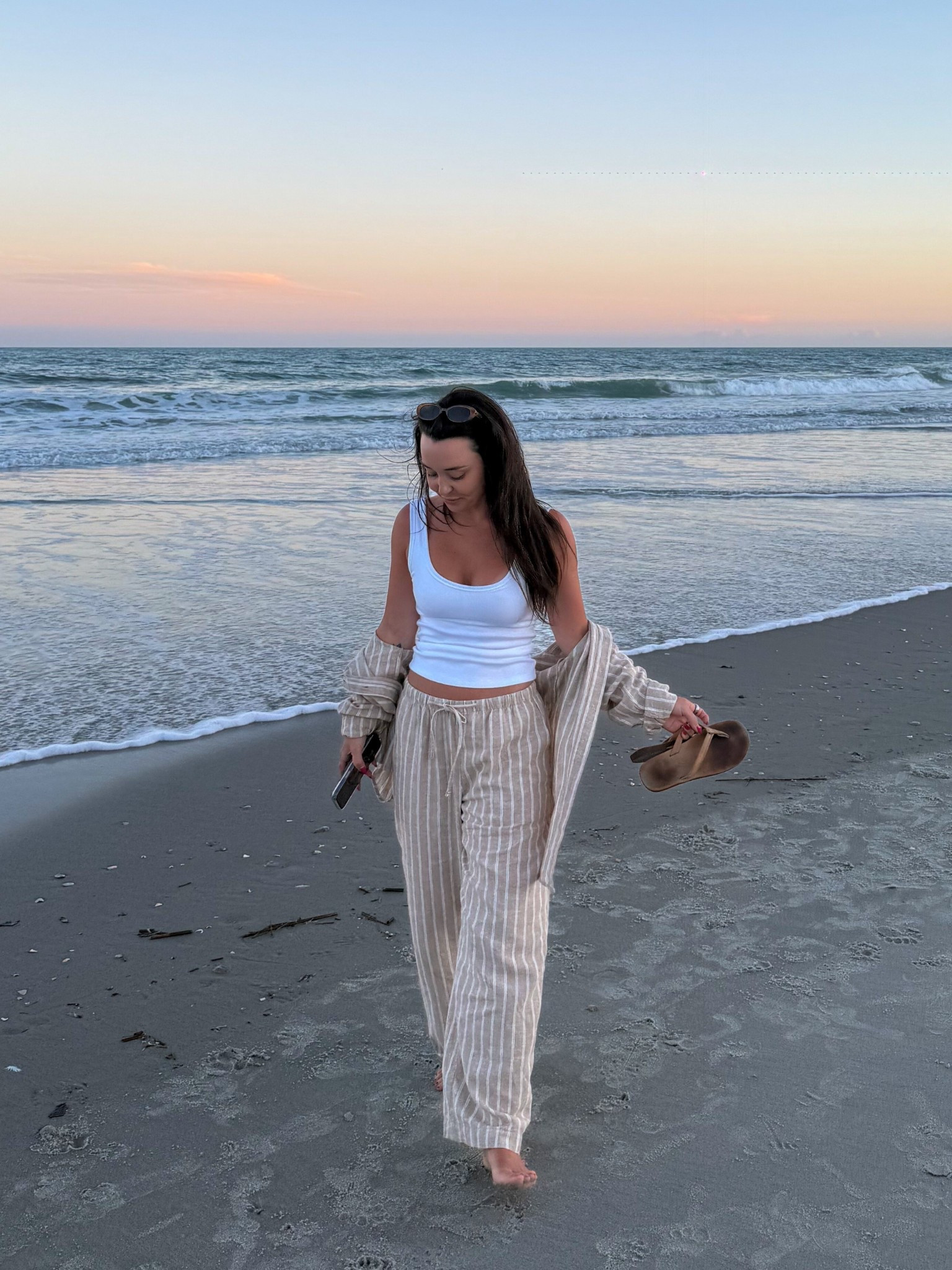 Petite friendly linen pants from Gap! I have these in 3 colors. 