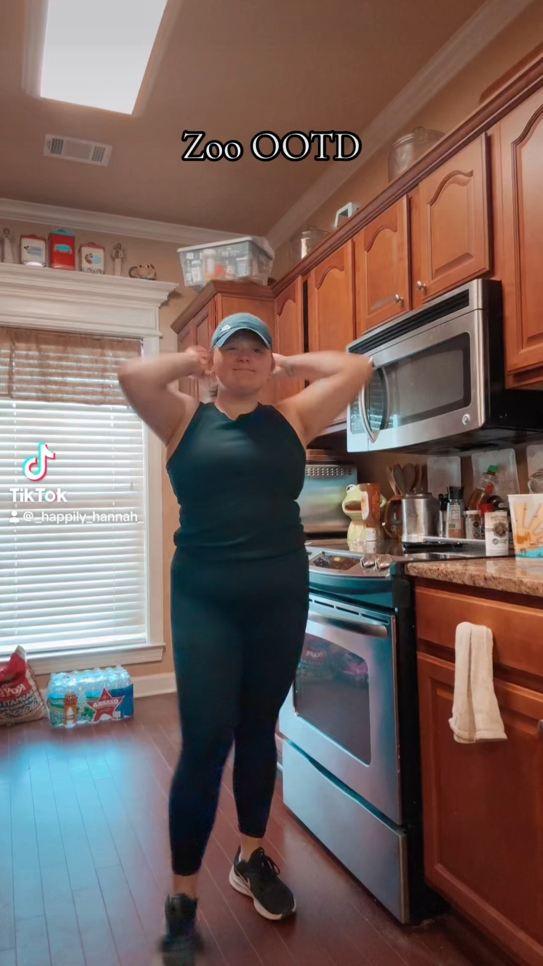 Zoo fit 

#LTKMidsize #LTKActive #LTKFitness