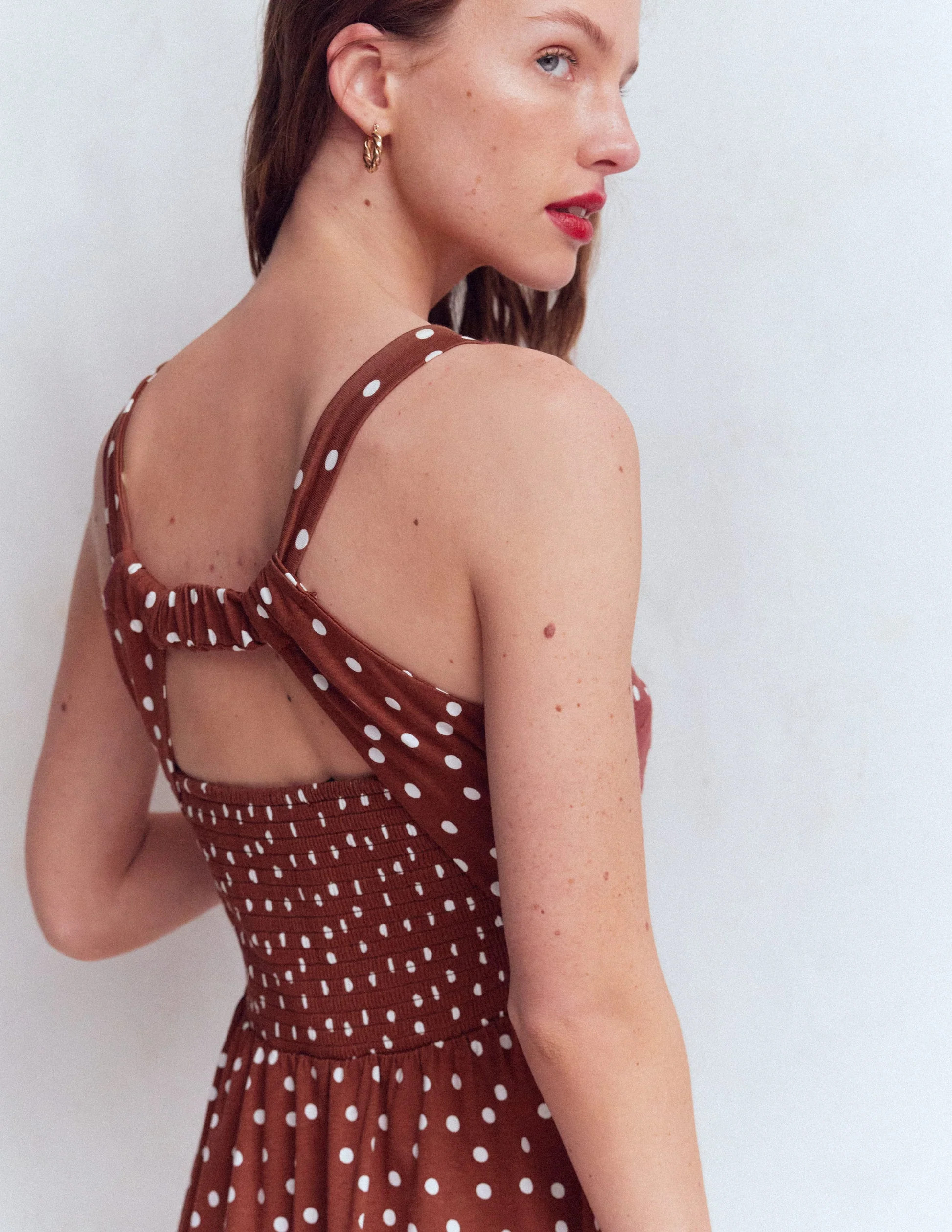 Saoirse Smocked Jersey Dress-Roasted Brown, Painted Dot | Boden (US)