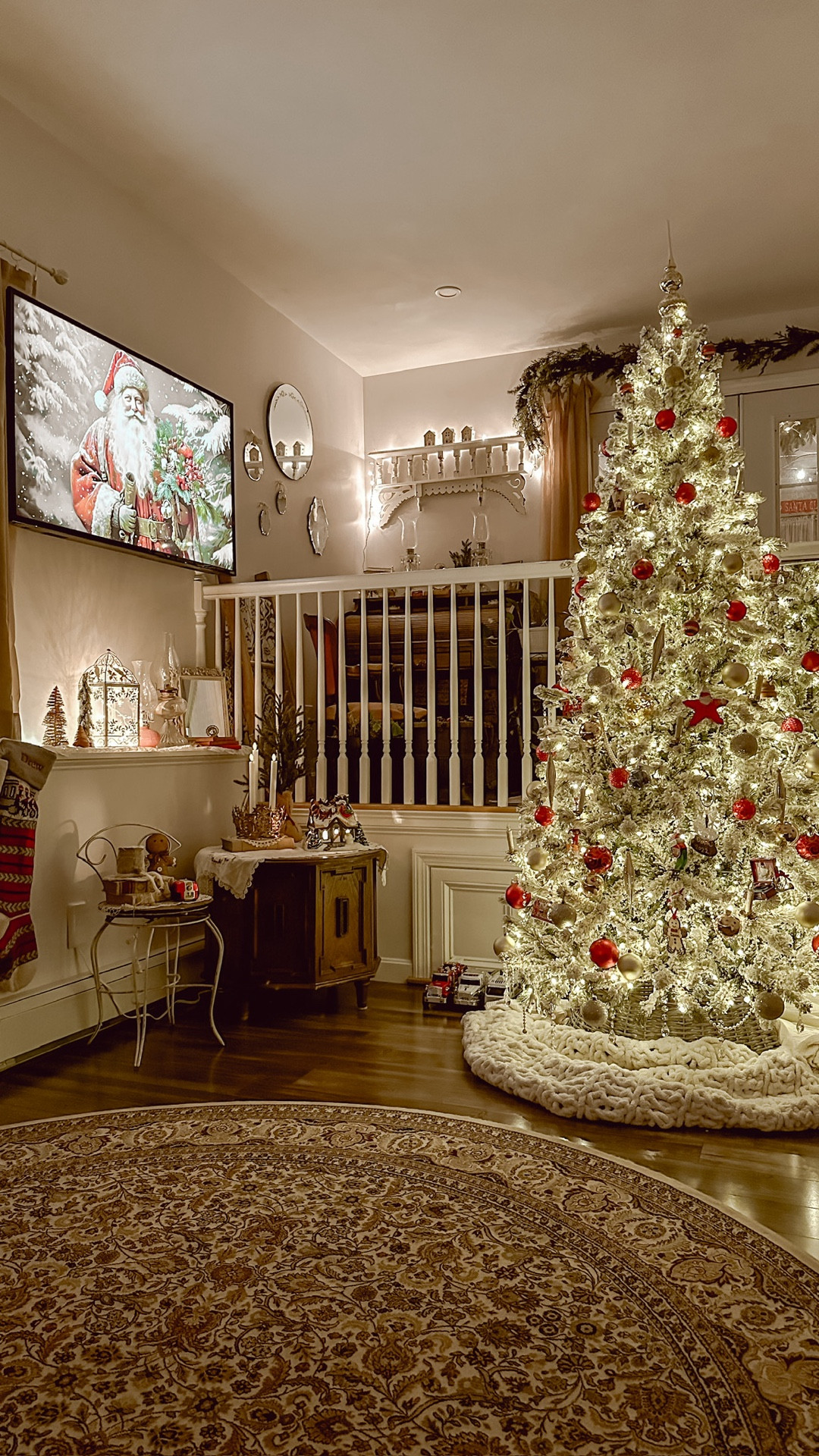 ✨ Bringing the magic home with my King of Christmas tree 🌲 

Introduction my 2025 Christmas tree 🎄 You can’t go wrong with a @kingofchristmas 🌲 
This year I went with their 8’ King noble fir and I’m loving it ✨ 
It’s the perfect blend of cozy cottage charm and classic holiday elegance #KingOfChristmas #LTKHolidayHome
#HolidayDecorIdeas #CozyChristmas #ChristmasTreeGoals #DecorWithMe #HolidayStyling #ClassicChristmas #ChristmasTreeInspiration #CottageDecor #HolidayFavorites 

#kingofchristmas

#LTKSeasonal #LTKHoliday