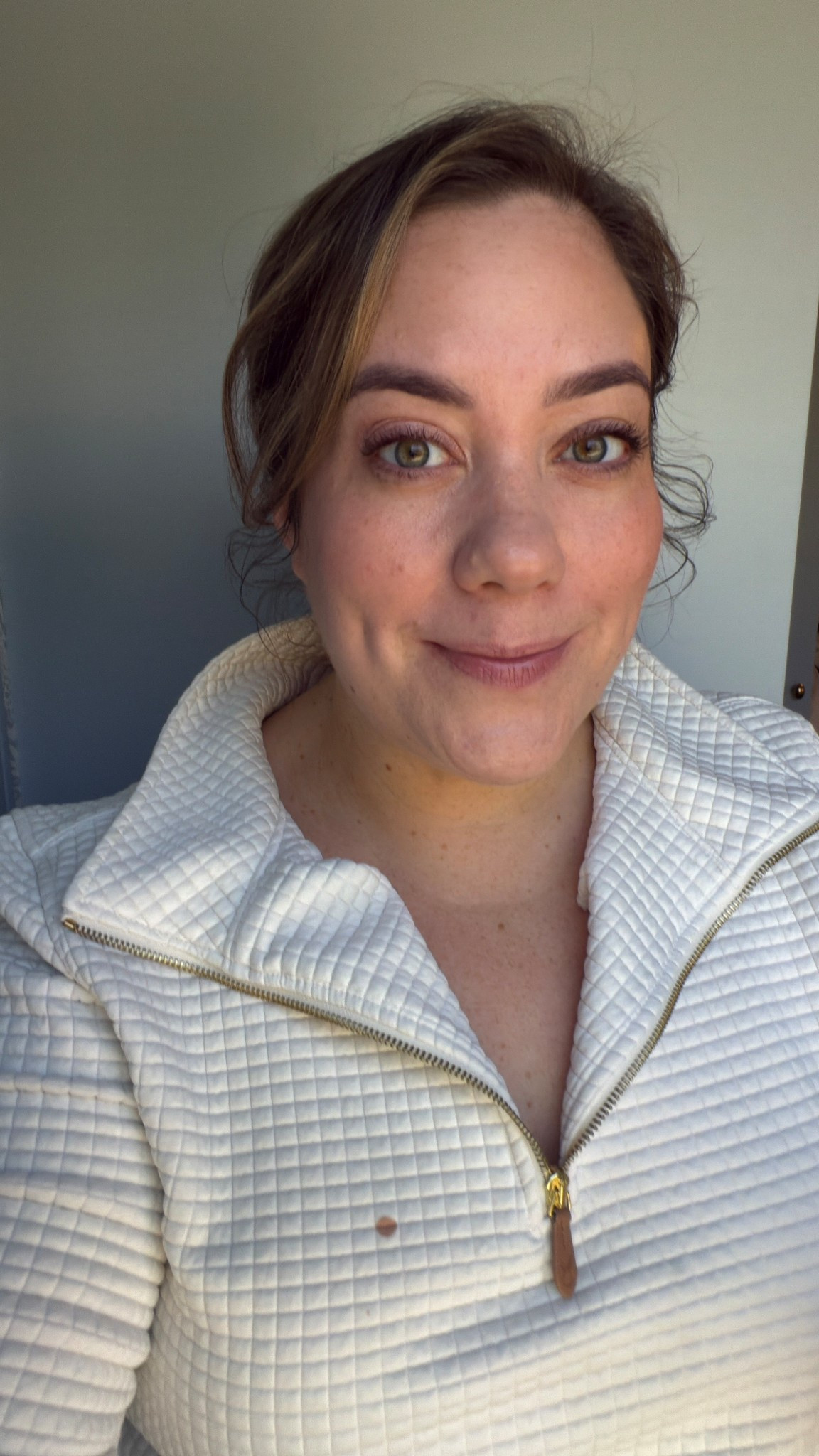 Everything I used in my quick look today:

Makeup:
Prepped Skin with @InnBeauty Project Extreme Cream moisturizer
Ciele prime & PROTECT SPF 30+ Smoothing Primer - natural finish
Ciele tint & PROTECT medium coverage serum foundation with SPF 50+ in light
Westman Atelier Face Trace Contour Stick in Biscuit
Patrick Ta Major Headlines Double-Take Crème & Powder Blush Duo in She’s Seductive
Merit Dayglow  highlighter in Citrine
Rare Beauty All of the Above Weightless Eyeshadow Stick in Well Being
Tower28 Make Waves Mascara in Driftwood
Danessa Myricks Blurring Setting Spray

Brushes:
Sephora Collection Daily Brush Cleaner Spray 
Ciele Blush Brush
Makeup by Mario F4 Dual-Ended Foundation and Face Brush
