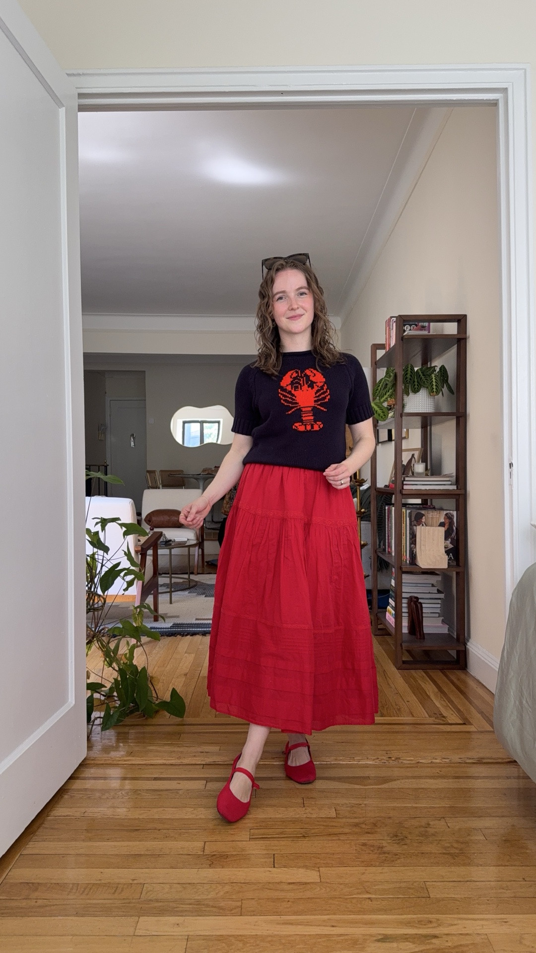 Cotton lobster sweater! Ideal for east coast summer! Wearing xs. Skirt is cotton wearing xs petite