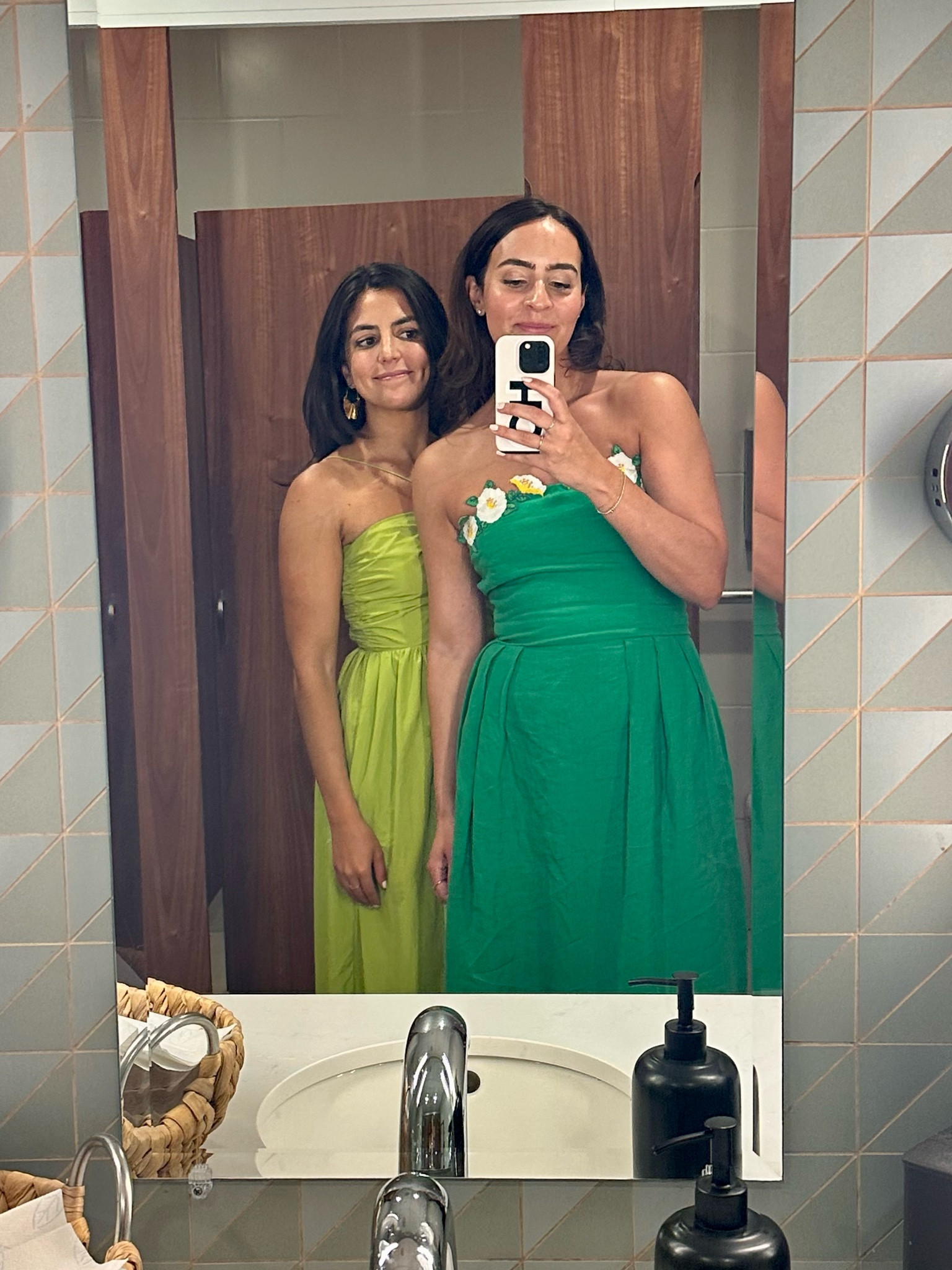 green summer wedding guest dresses 

#LTKSeasonal #LTKstyletip #LTKwedding