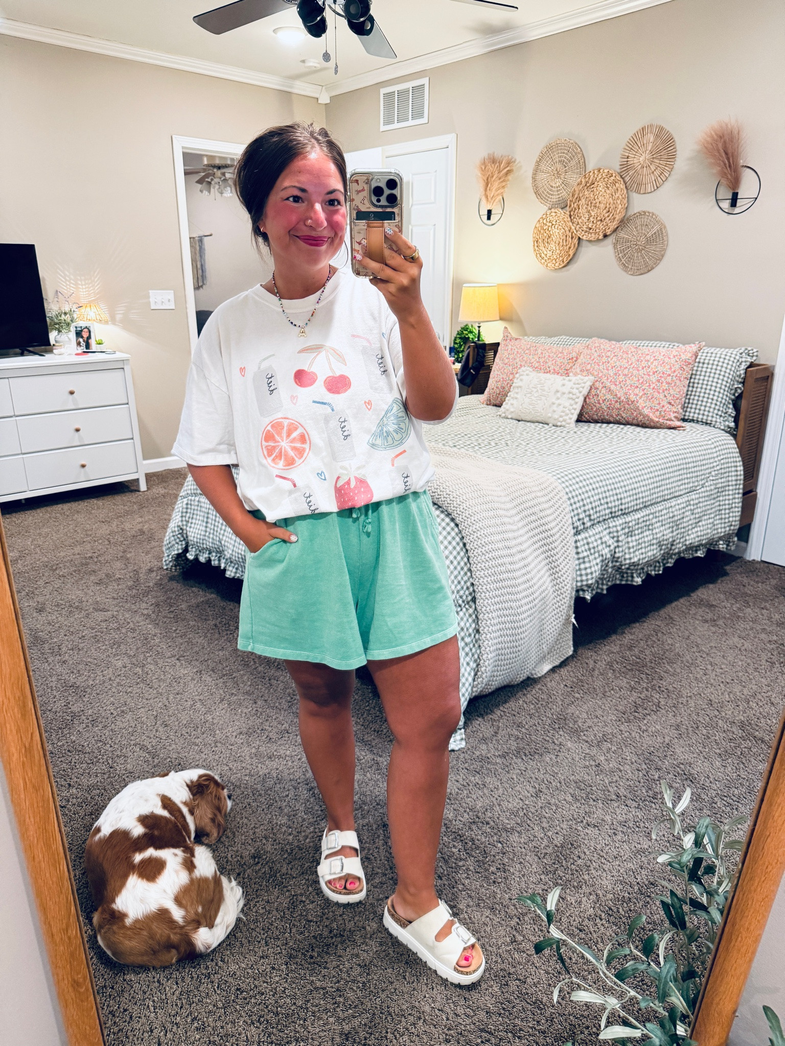 Tuesday’s OOTD

#LTKSeasonal #LTKMidsize #LTKootd