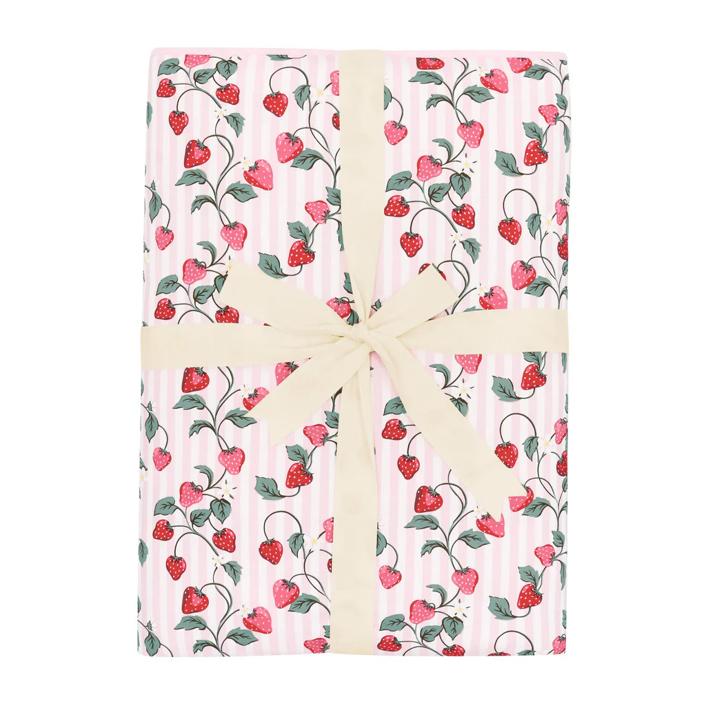 Youth Blanket in Strawberry Fields 2.5 | Kyte Baby
