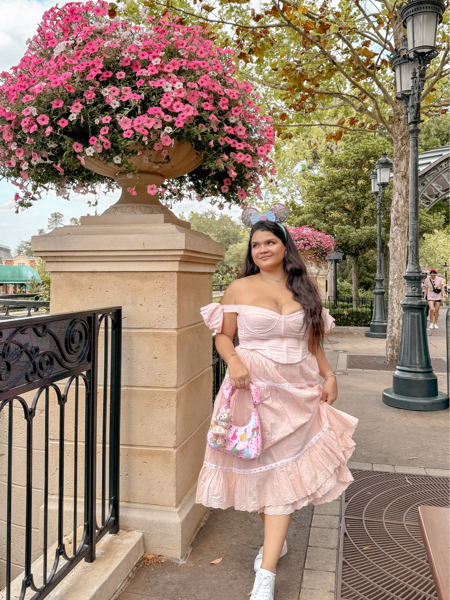 Princess lover around EPCOT🤍🎀🌐🩰

#LTKMidsize #LTKStyleTip #LTKFindsUnder100