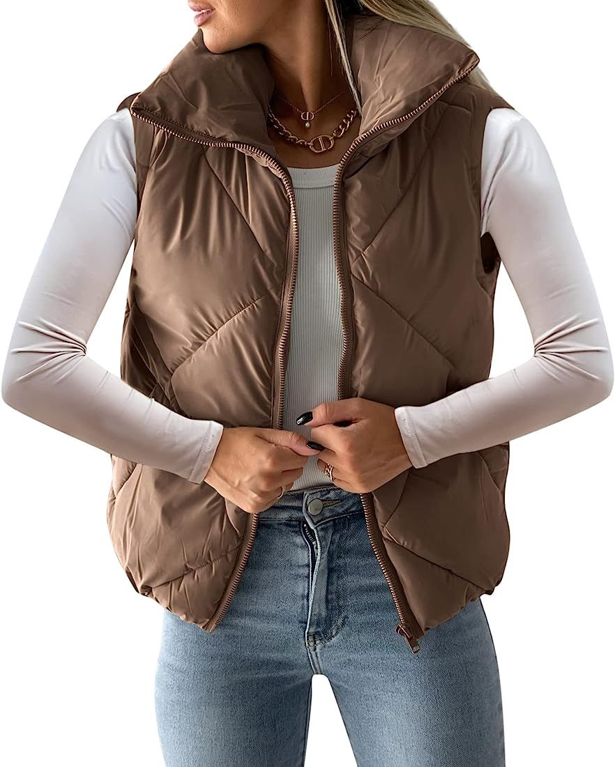 Newffr Womens Quilted Cropped Puffer Jacket Long Sleeve Full Zipper Pocketed Warm Short Bubble Coats | Amazon (US)