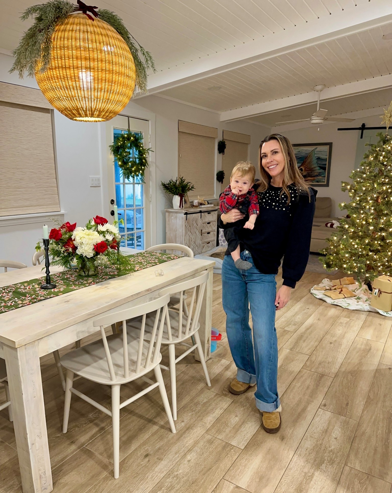 Christmas time!! 🎄❤️

#LTKmomlife #LTKSeasonal #LTKHoliday