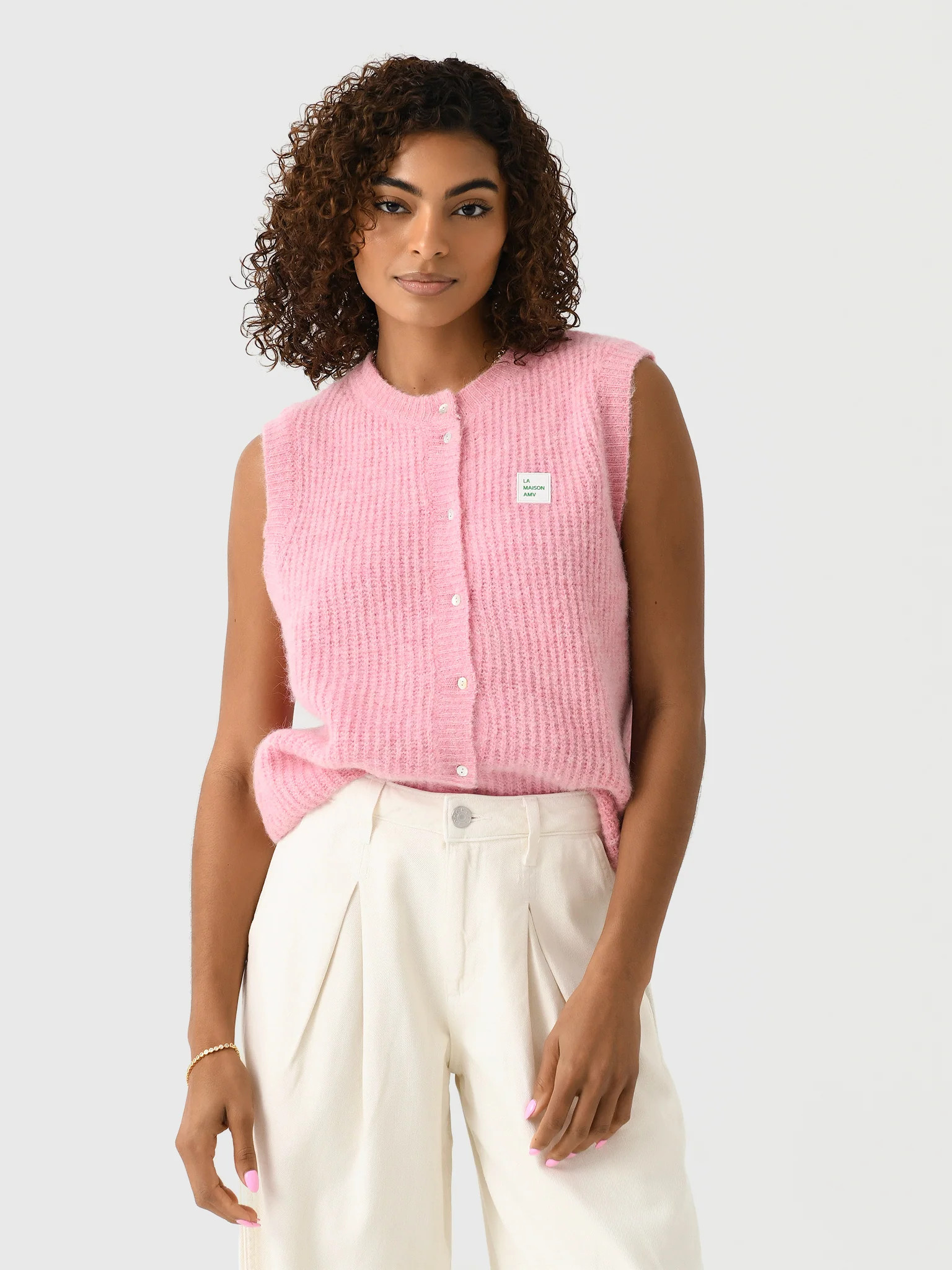 AMERICAN VINTAGE
                      
                     Women's East Sleeveless Cardigan | Saint Bernard