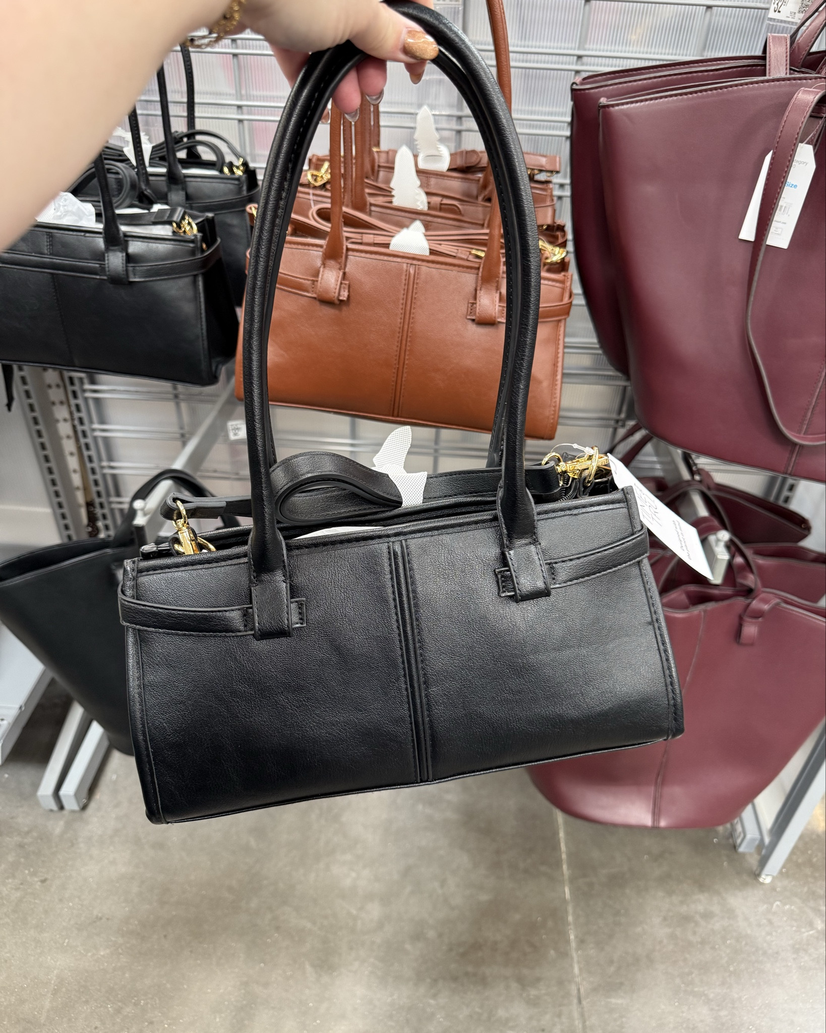 New time & tru purses definitely are a look
for less 👏🏻🤩

#LTKFindsUnder50 #LTKStyleTip #LTKHoliday