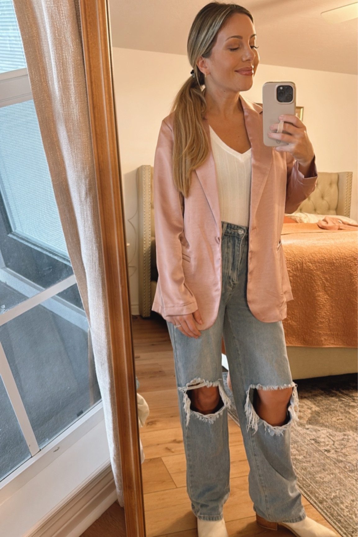Pink Satin Blazer • Holiday blazer • holiday glam • New Years Blazer • Pink Blazer 

#LTKSeasonal #LTKHoliday #LTKGiftGuide