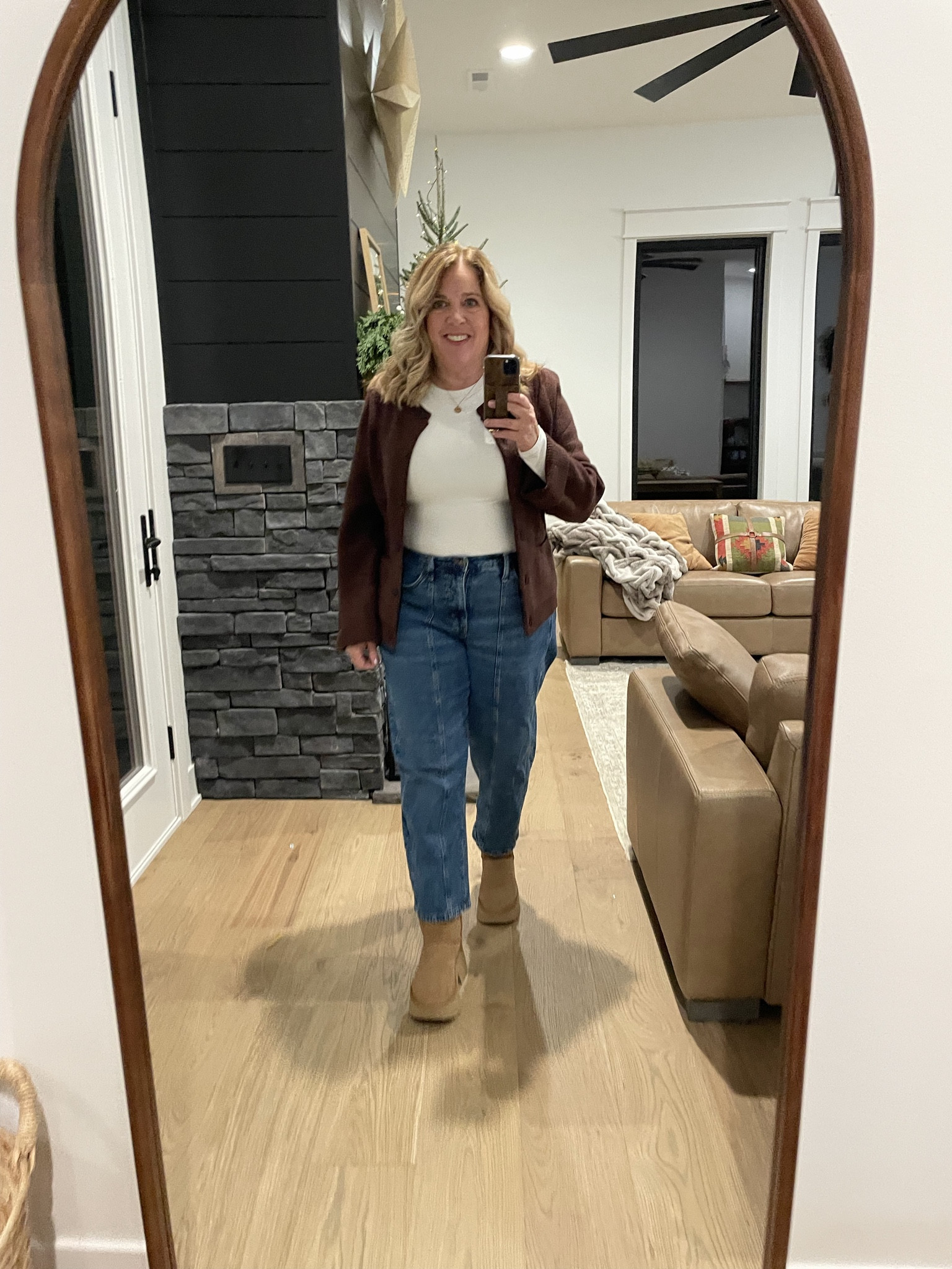 OOTD 50+
Brown cardigan styled🤍

#LTKMidsize #LTKOver40 #LTKootd