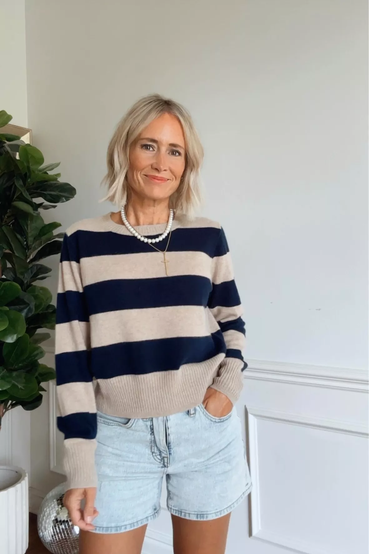 Cropped cashmere crewneck sweater … curated on LTK