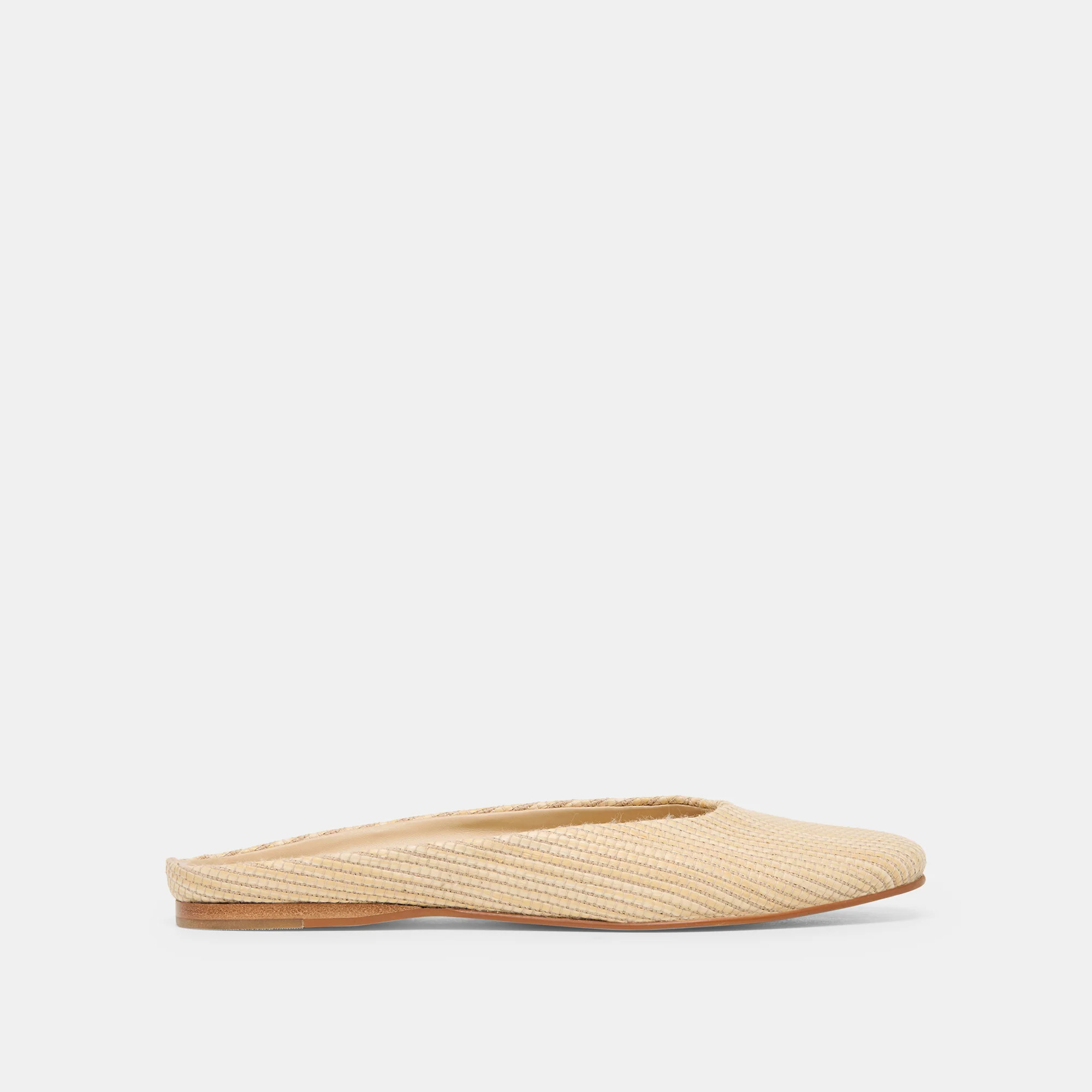 Eila Flats Lt Natural Raffia | DolceVita.com