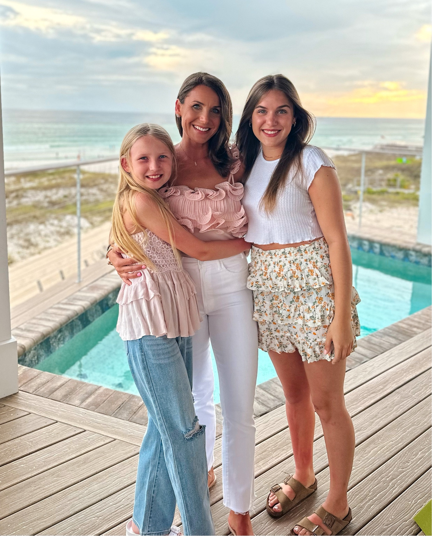 National Daughters Day?! Love my beautiful girls💕

#jeans #bestjeans #girls

#LTKkids #LTKtravel #LTKfamily