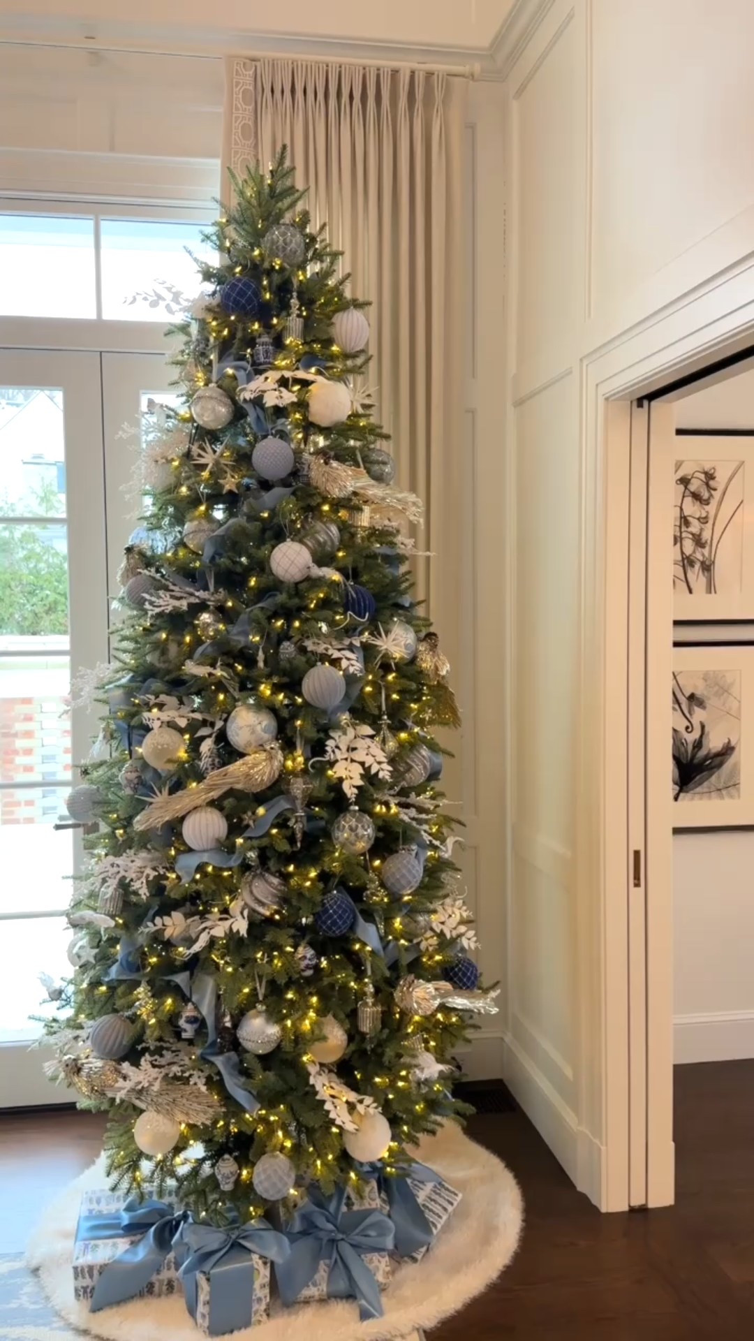 Sharing a closer look at my parent’s Christmas tree! 

#LTKGiftGuide #LTKHoliday