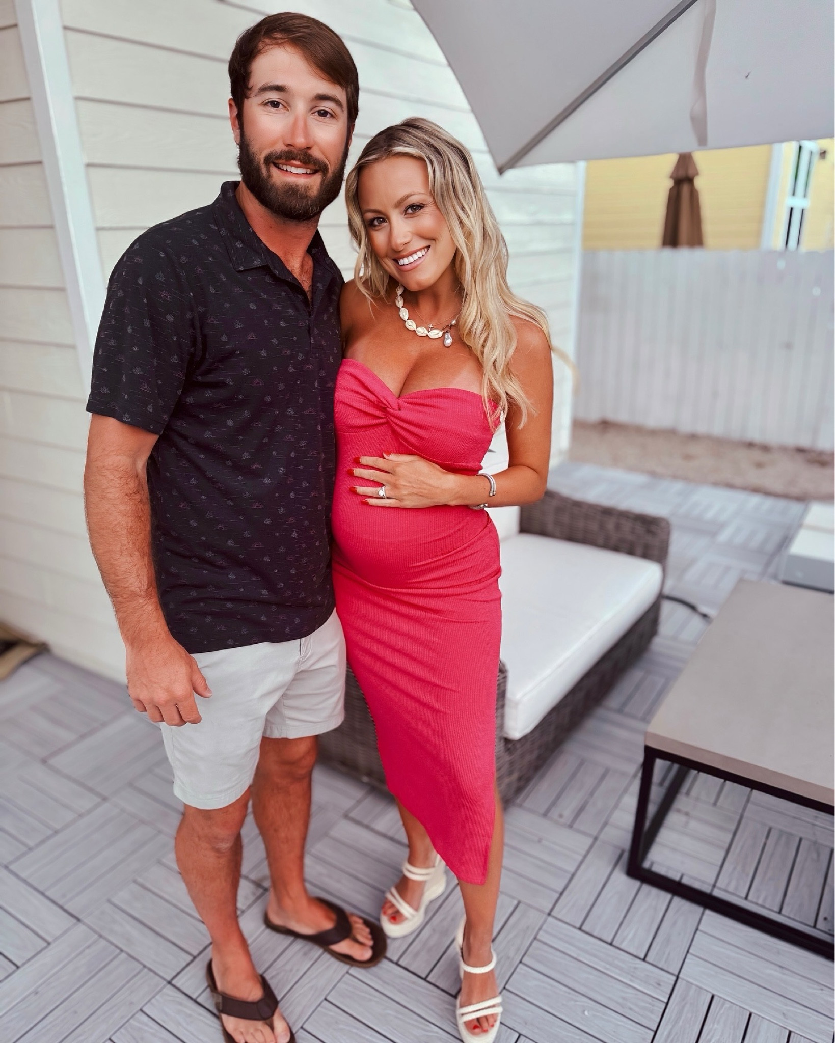 Bump friendly dress that I plan to wear all summer long! Cute and comfy is a win in my book! 30% off today! Sold out in pink, but linked in taupe/tan color! Wearing XS

#LTKBump #LTKSaleAlert #LTKFindsUnder100