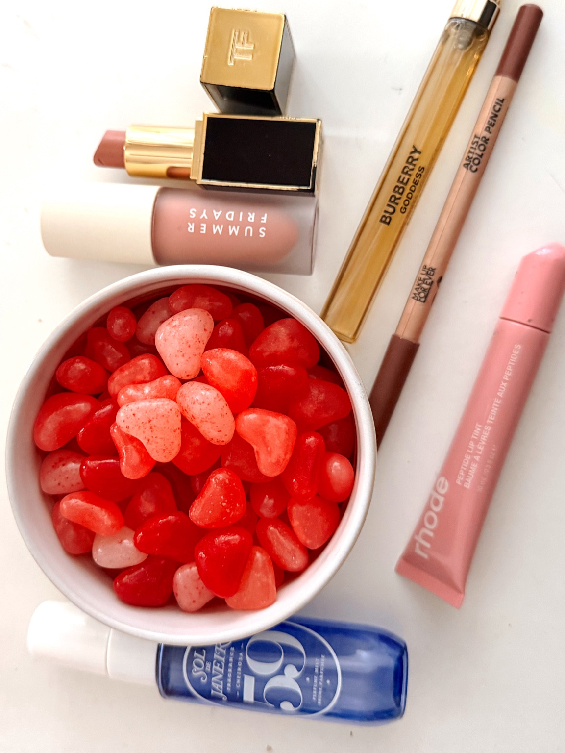 Love month 💌 #sephora #burberry #perfume #soldejaneiro #rhode #summerfridays #valentinesday #vdaygiftguide #vdaygift #tomford #lipstick #lipgloss #lipoil #liptint #lippeptide #lipliner #valentines #february #pink #nudes #beauty 

#LTKbeauty #LTKwinter #LTKgiftguide