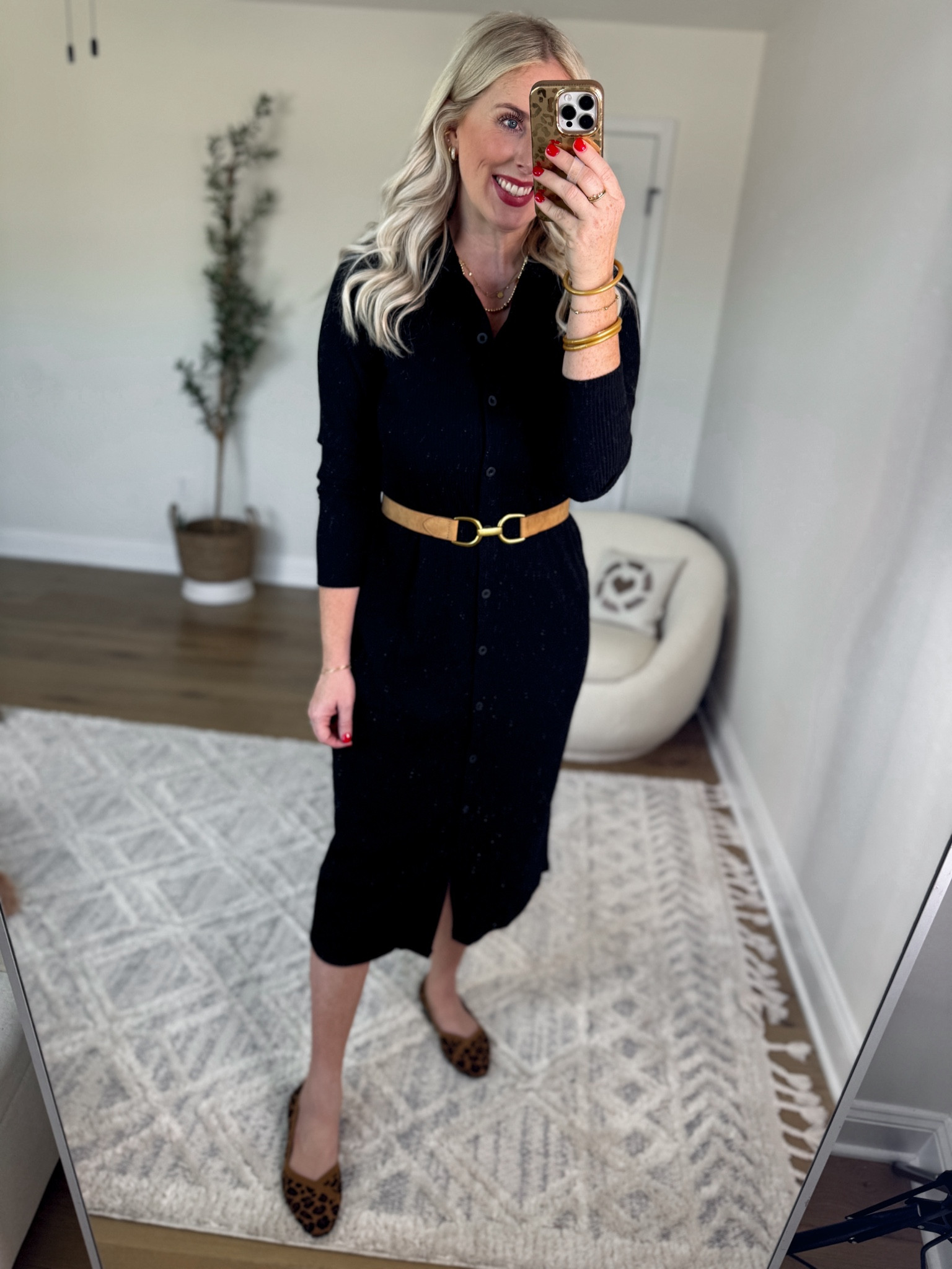 Daily try on, Walmart outfit, Walmart fashion, Walmart try on, black midi dress, time and tru, leopard flats 

Medium 

#LTKStyleTip #LTKFindsUnder50 #LTKWorkwear
