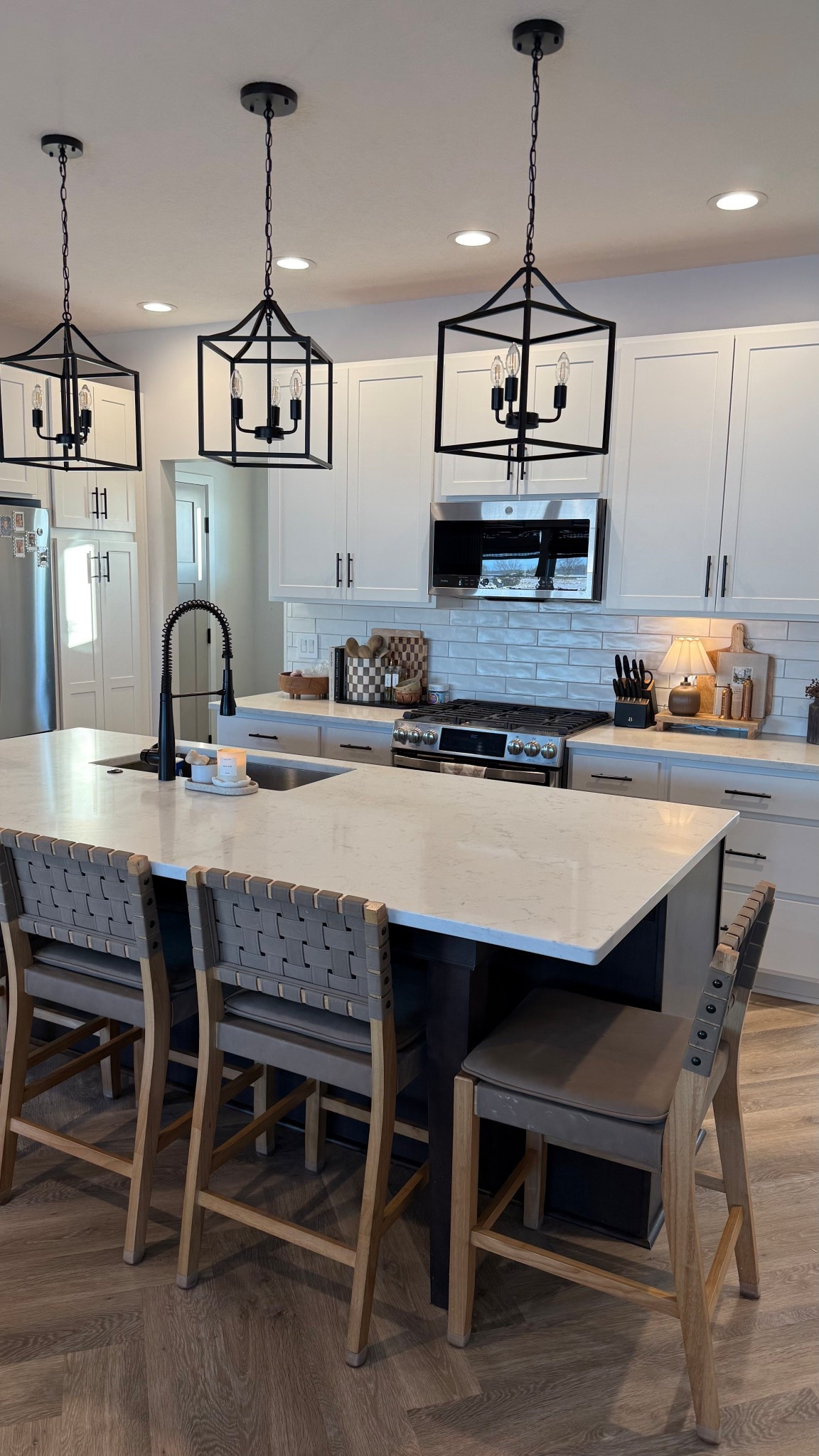 Proof white kitchens can be warm 

#LTKSaleAlert #LTKHome