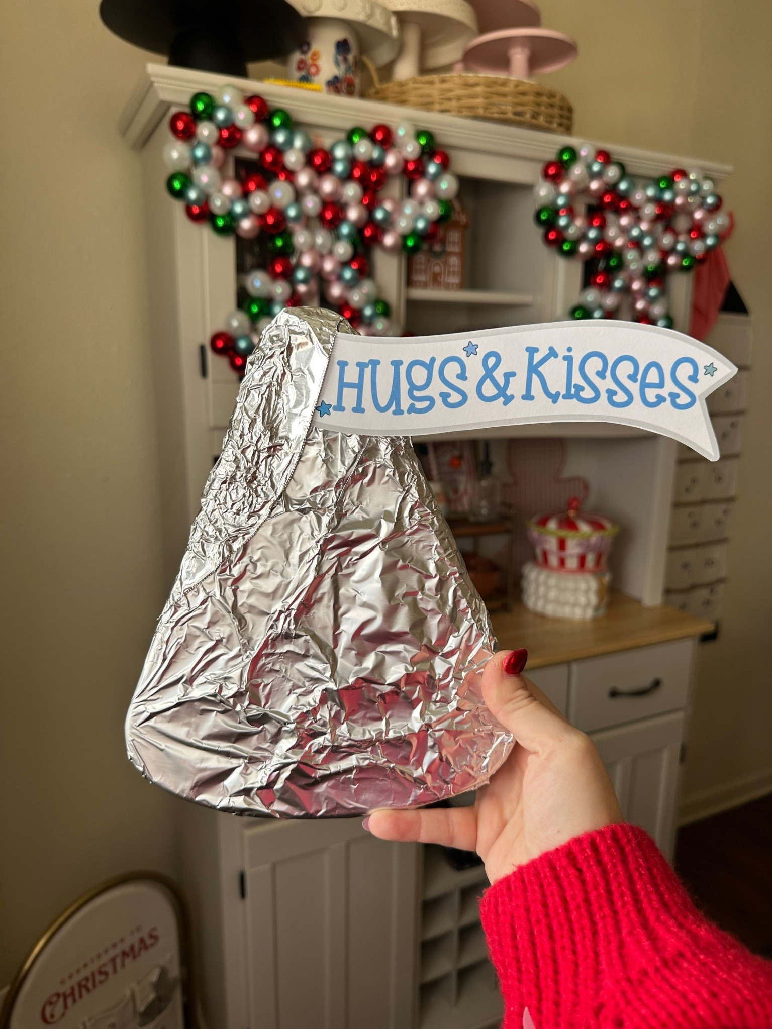 Loving this idea of turning a pizza slice container into a Hershey Kiss container! Grab all that you need below and the printables on my IG page 

#LTKGiftGuide #LTKSeasonal #LTKHoliday