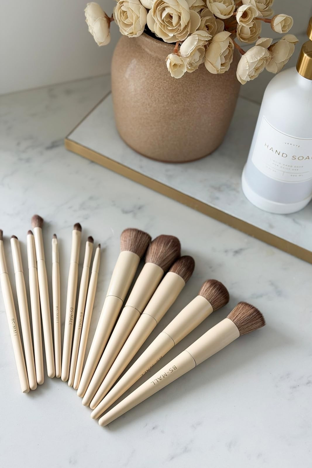 Are these not the prettiest makeup brushes ever??

Beauty, beauty deal, beauty hack, beauty find, beauty faves, neutral, neutral aesthetic, makeup brushes, makeup routine, self care, skin care 

#LTKBeauty #LTKselfcare #LTKSaleAlert