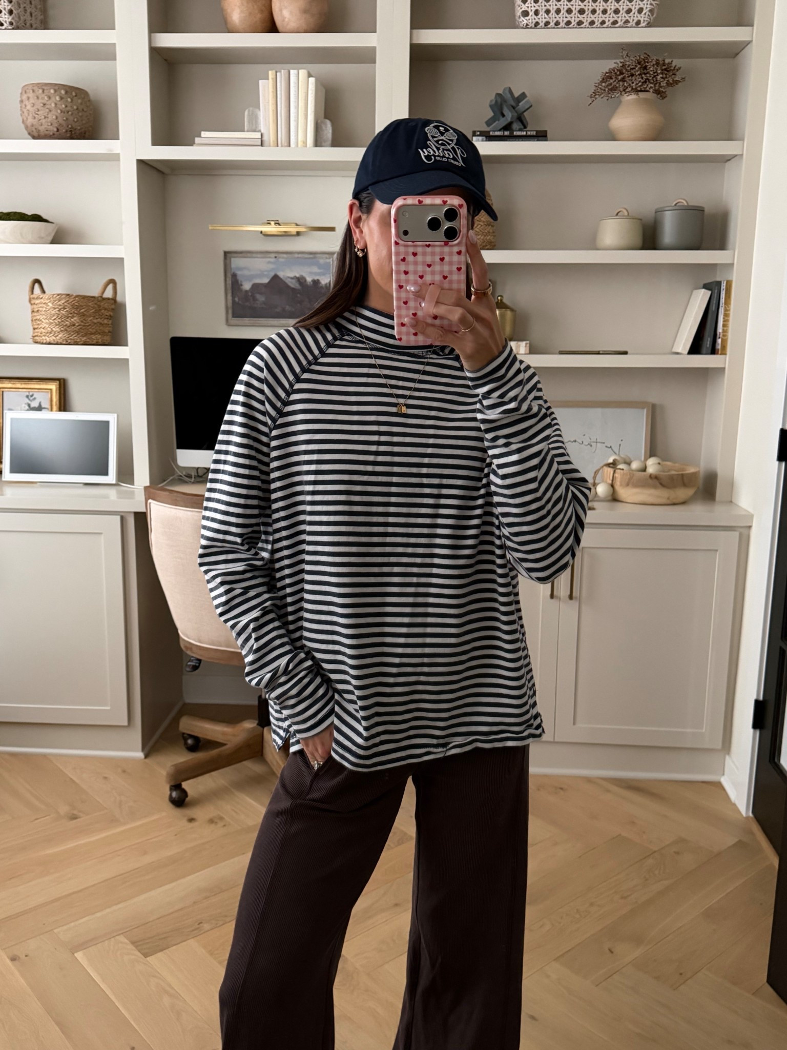 Wrinkly but a very well loved top 🥰 I’ve worn this a ton & washed a dried and it’s a gem!! I got my true size S

Pants: size 6 

Electric Picks code TAYLOR20

#LTKmomlife #LTKActive #LTKootd