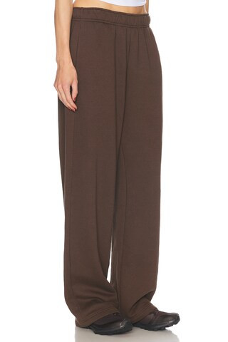 Accolade Straight Leg Sweatpant | FWRD 