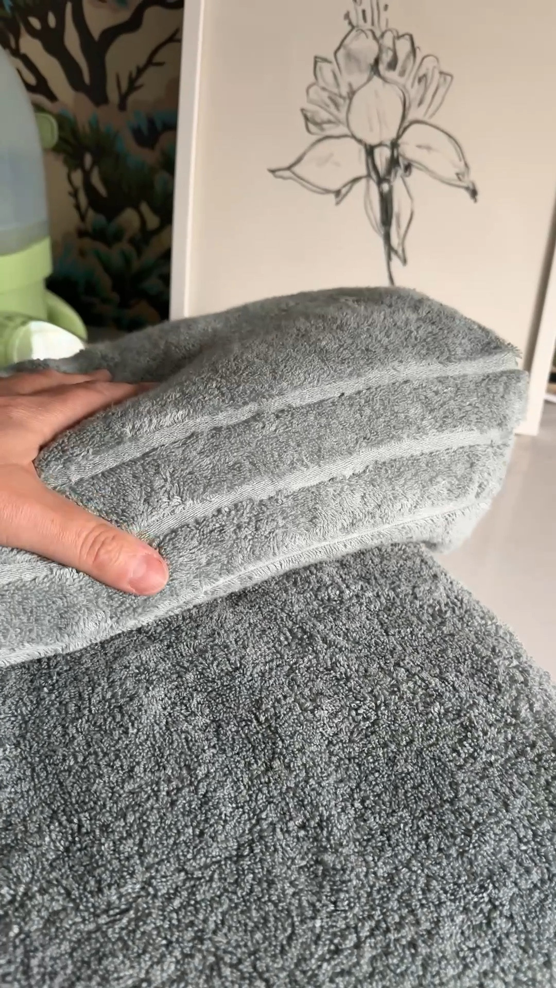 I’ve tried a lot of towels over the years and these are by far my favorite!!! Bamboo, super soft, super absorbent and comes in a ton of colors. I’m ordering a second set!! 

#LTKselfcare #LTKmomlife #LTKmorningroutine