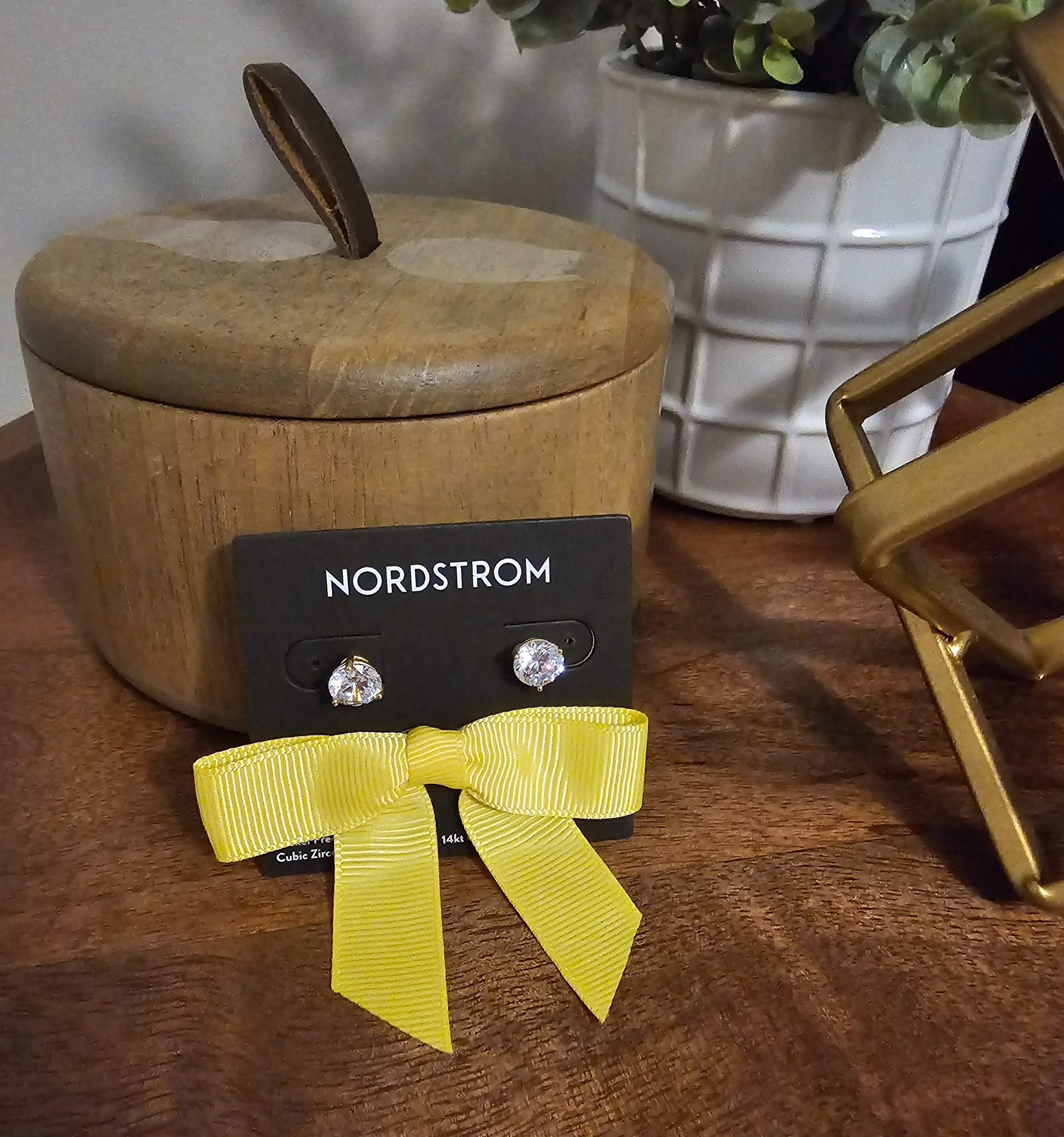 These earrings are SOOO sparkly in person. I grabbed the 4 ct. Size but they come in pretty much any size feom 0.5ct-6ct.  

#LTKFindsUnder50 #LTKSaleAlert #LTKxNSale