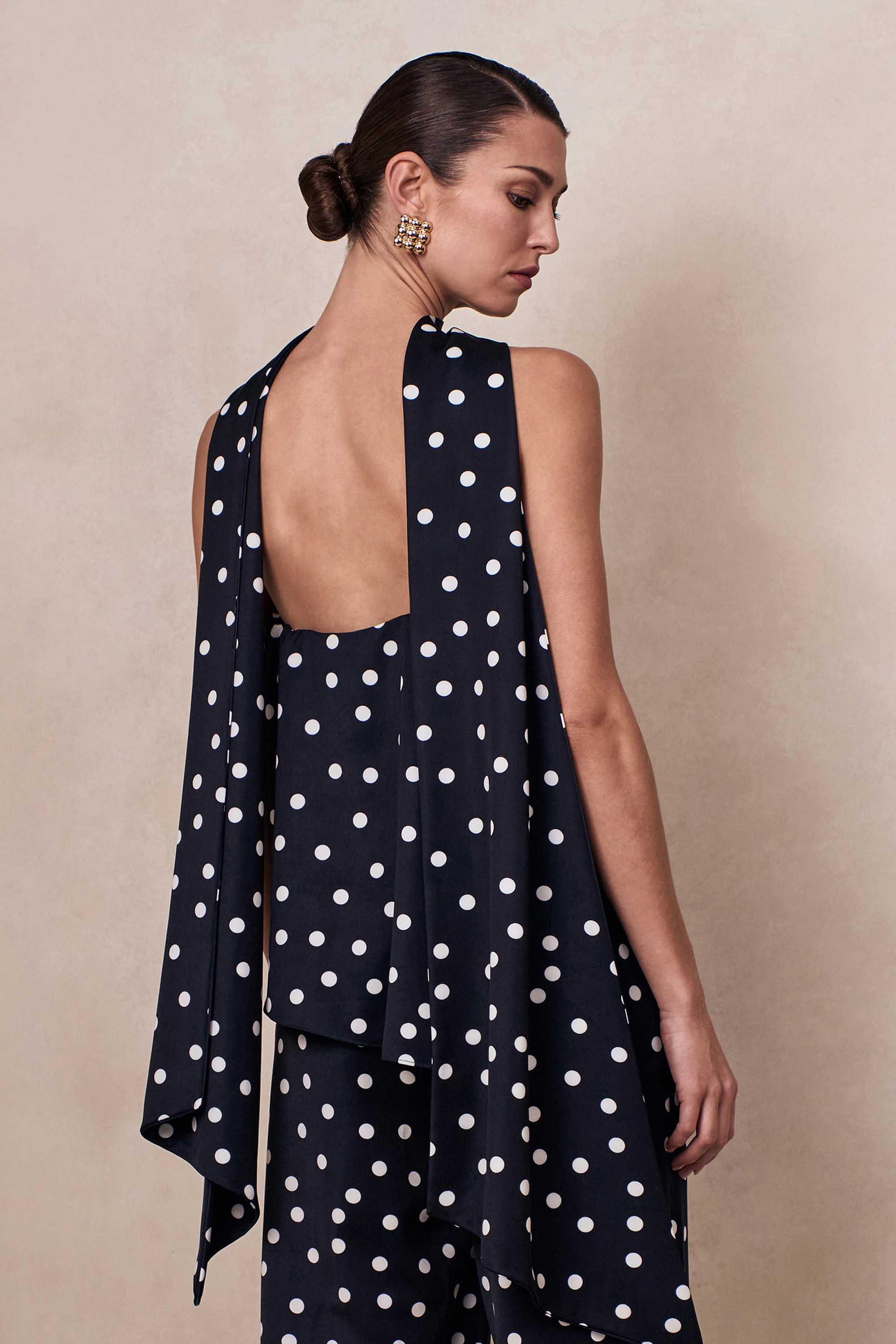 Evandra | Black & White Satin Polka Dot Bandeau Top With Scarf | Club L London