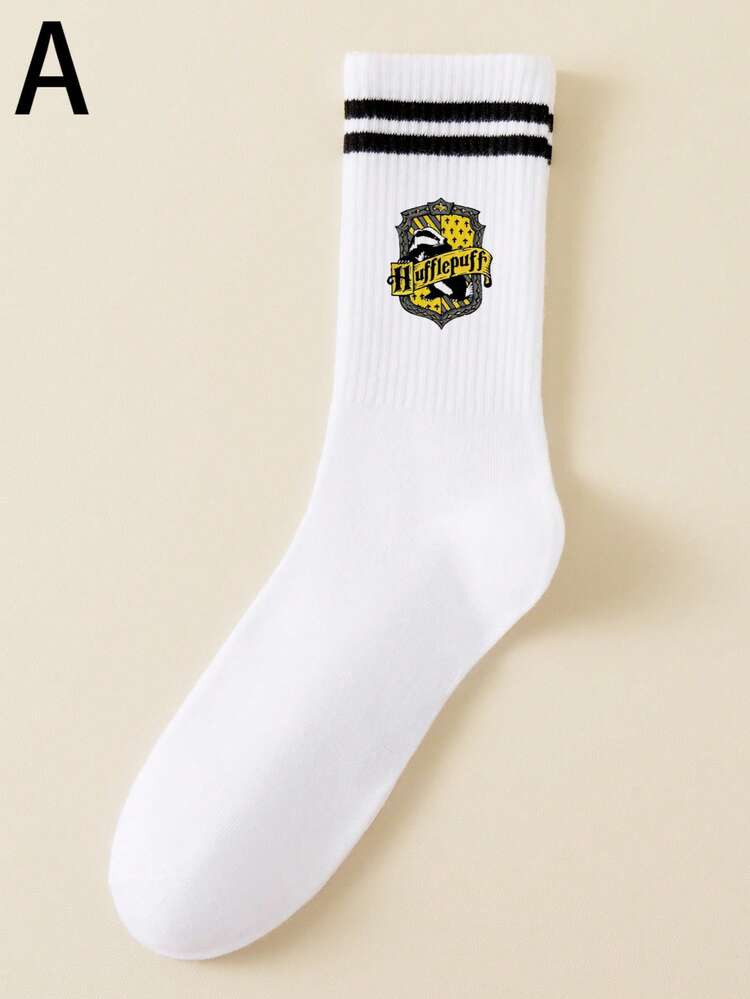 5/1 Pair Of Men's Harry Potter Cartoon Crew Socks. With Novel And Interesting Designs, They Are Funny And Quirky Socks Perfect For Christmas And Halloween. Suitable As Party Gifts, They Are Also Great For Couples To Wear. | SHEIN