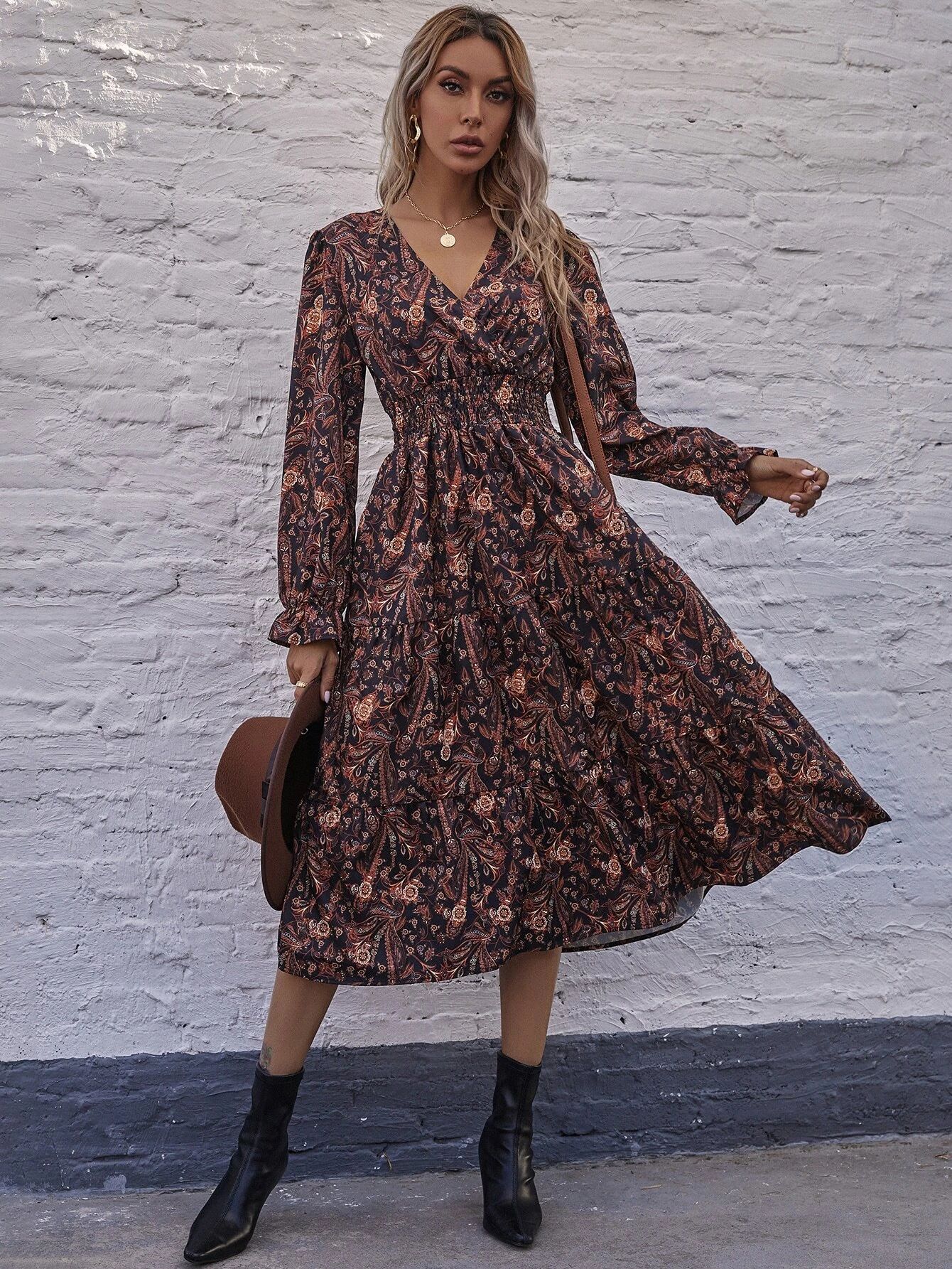 Flower Print Shirred Waist Surplice Front Dress | SHEIN