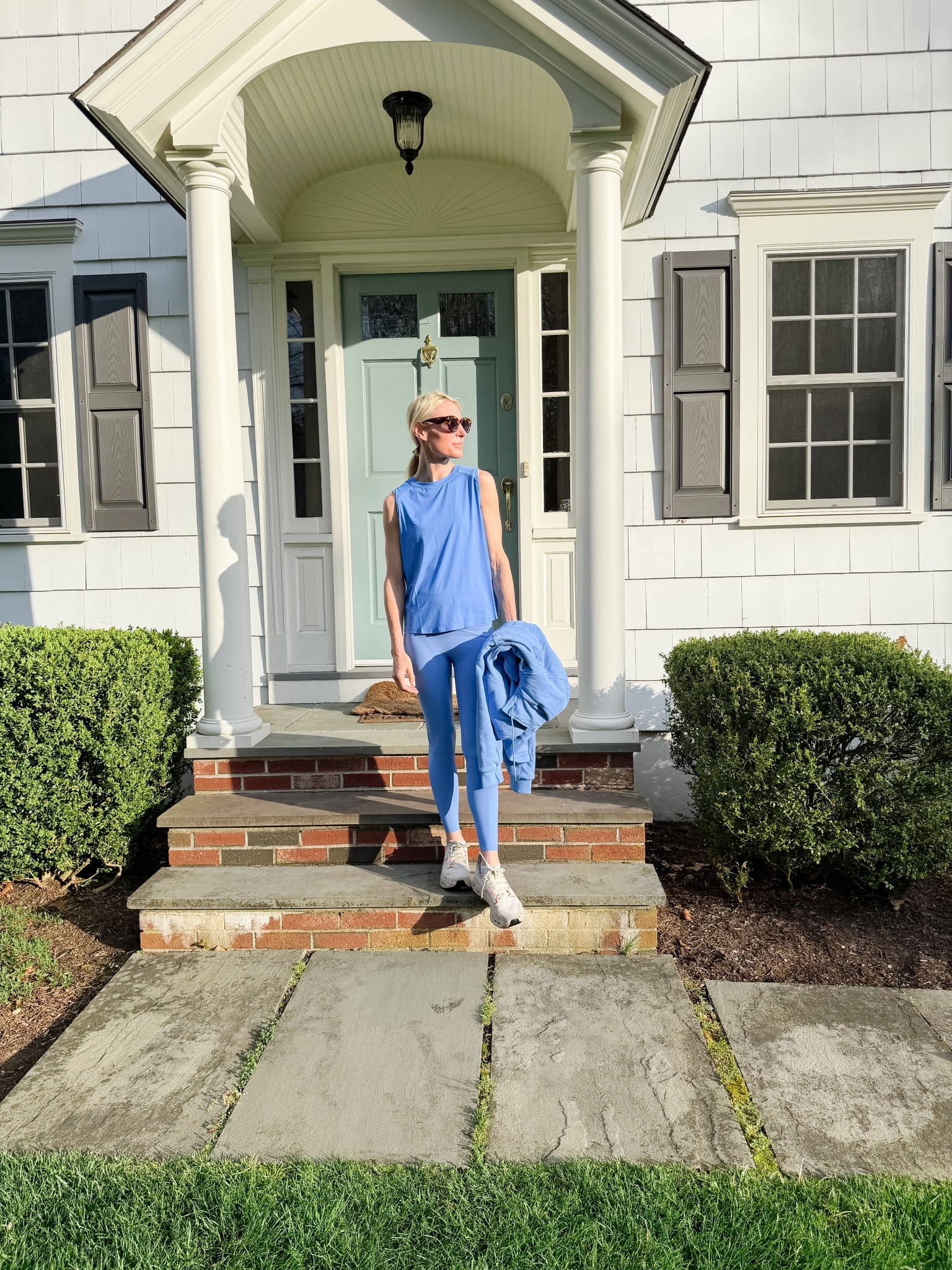 These @Spanx  leggings are actual magic. They suck you in and boost your booty. And these tanks are the perfect length for running from drop off to workouts. 
#spanxpartner


#LTKActive #LTKootd #LTKfitnessgoals