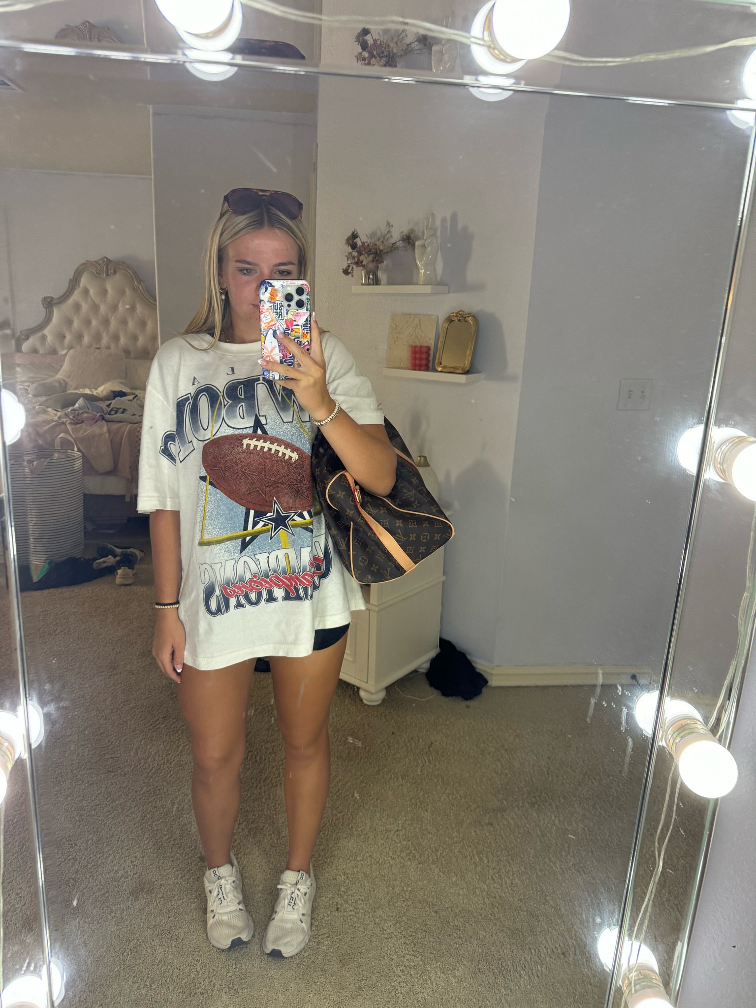 This is such a cute but casual fit for going shopping or school! The shirt is a medium and the lulu biker shorts are a 4!

#LTKBacktoSchool